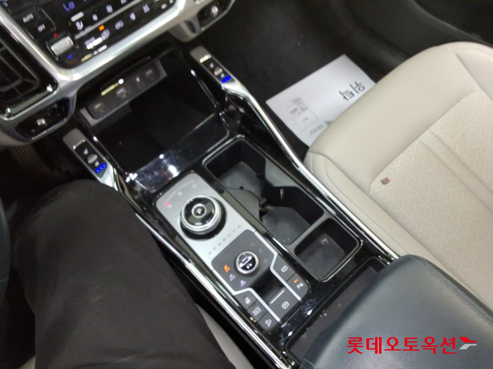 2023 - kia sorento