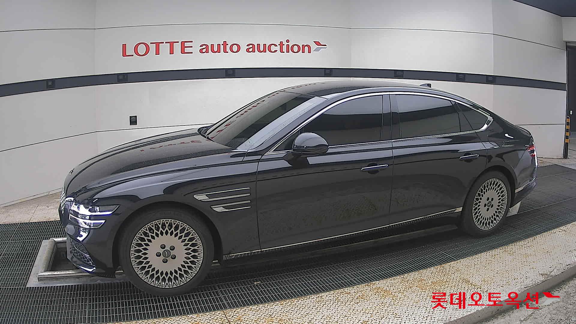 2023 - genesis g80