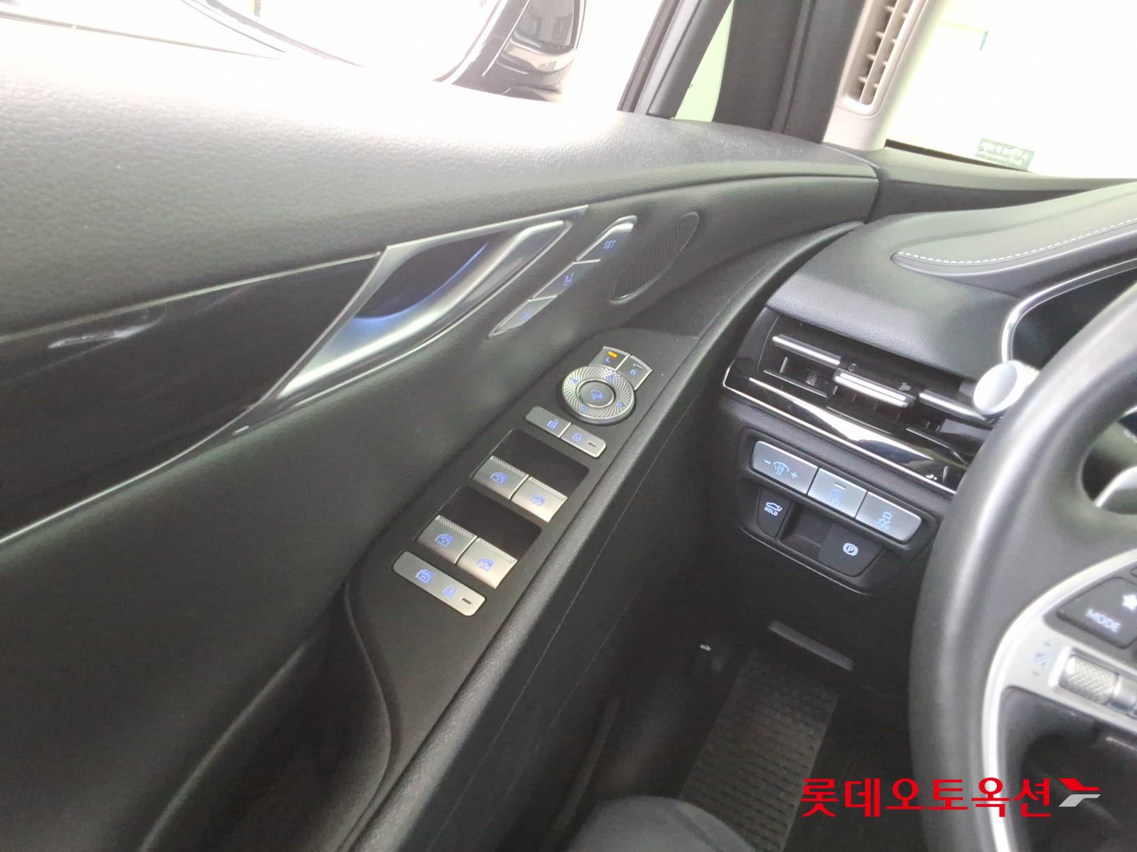 2023 - genesis g80
