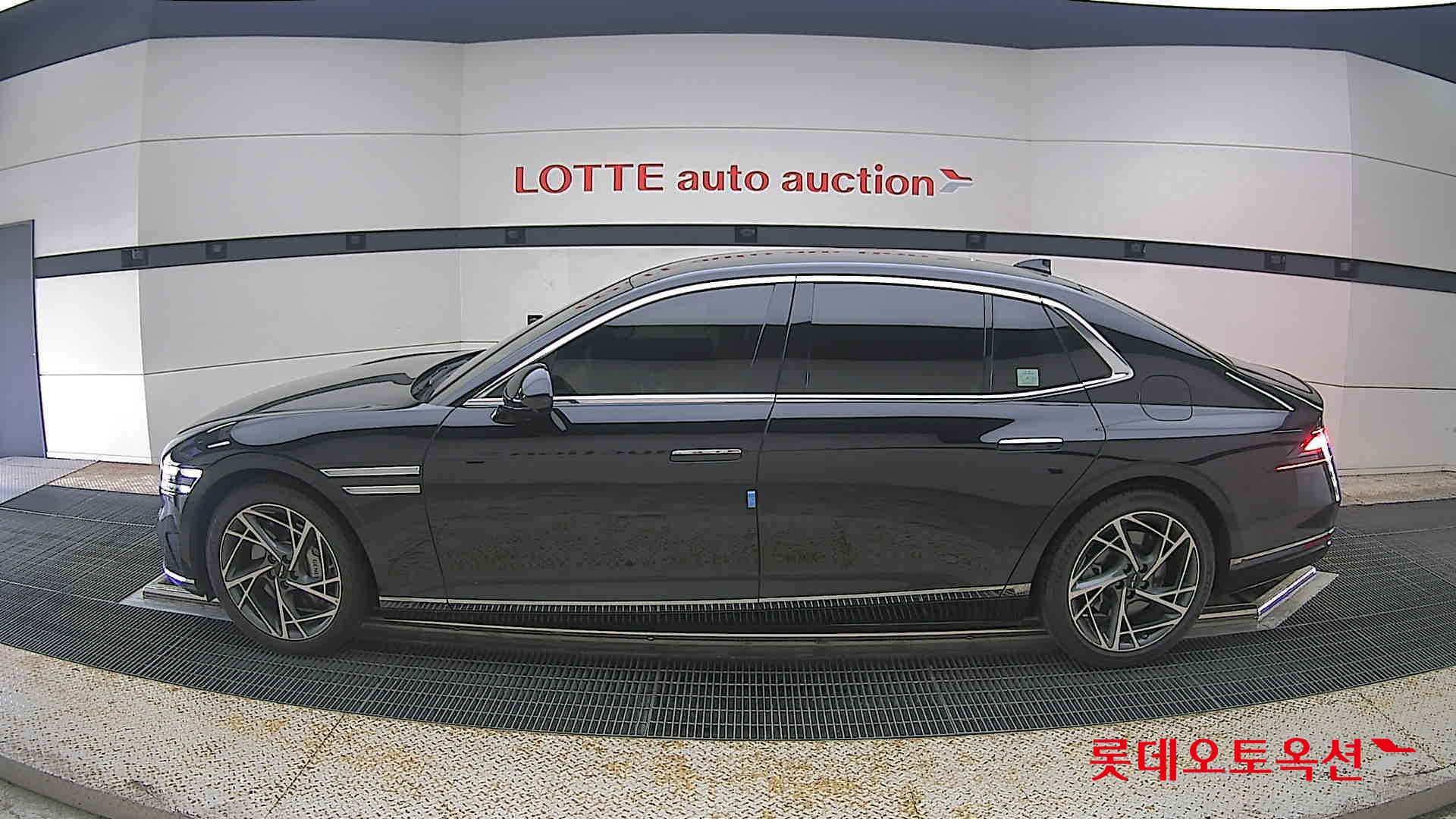 2023 - genesis g90