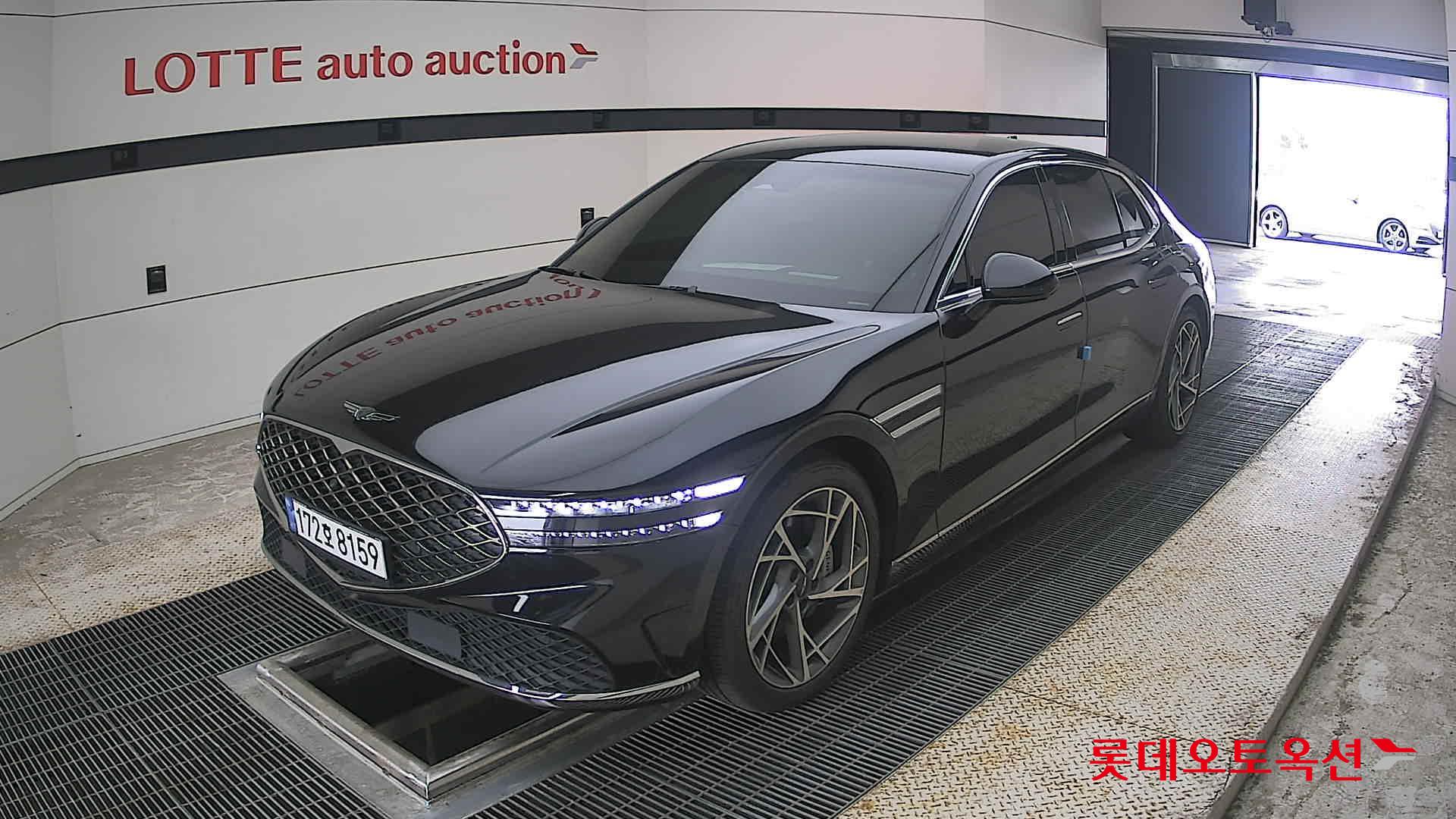 2023 - genesis g90