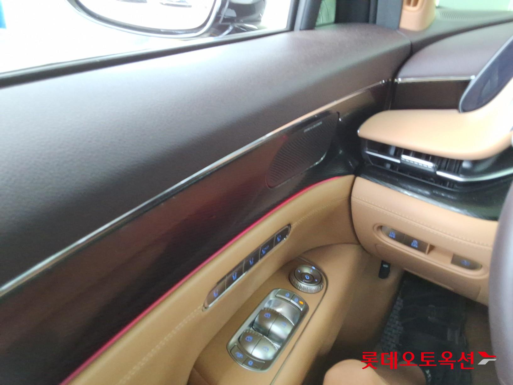 2023 - genesis g90