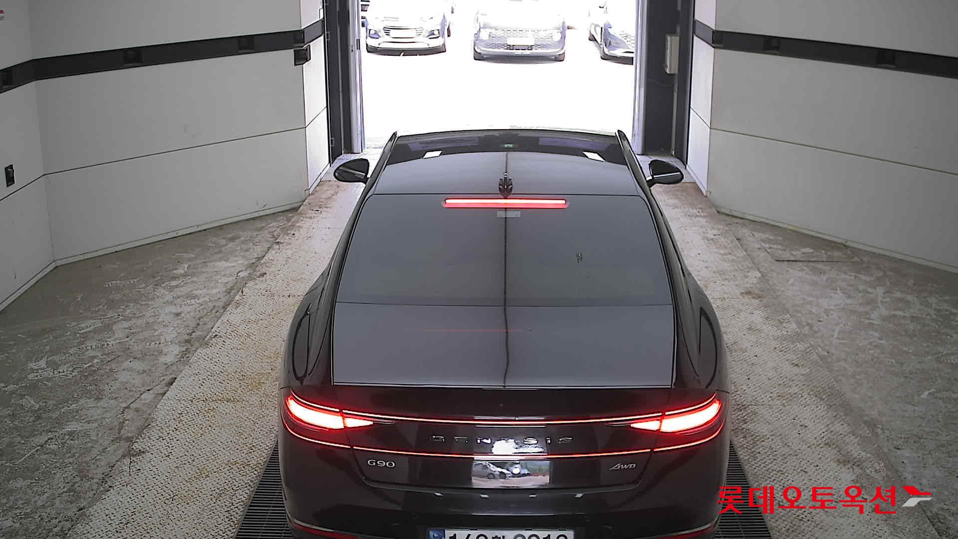 2022 - genesis g90