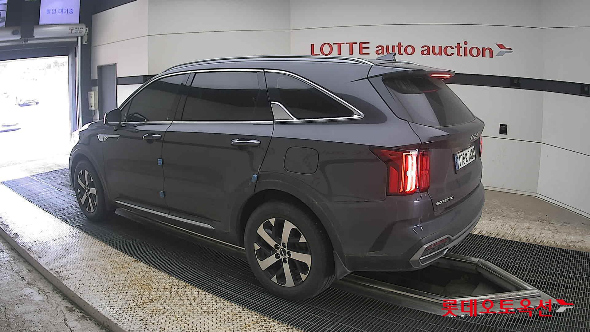 2023 - kia sorento