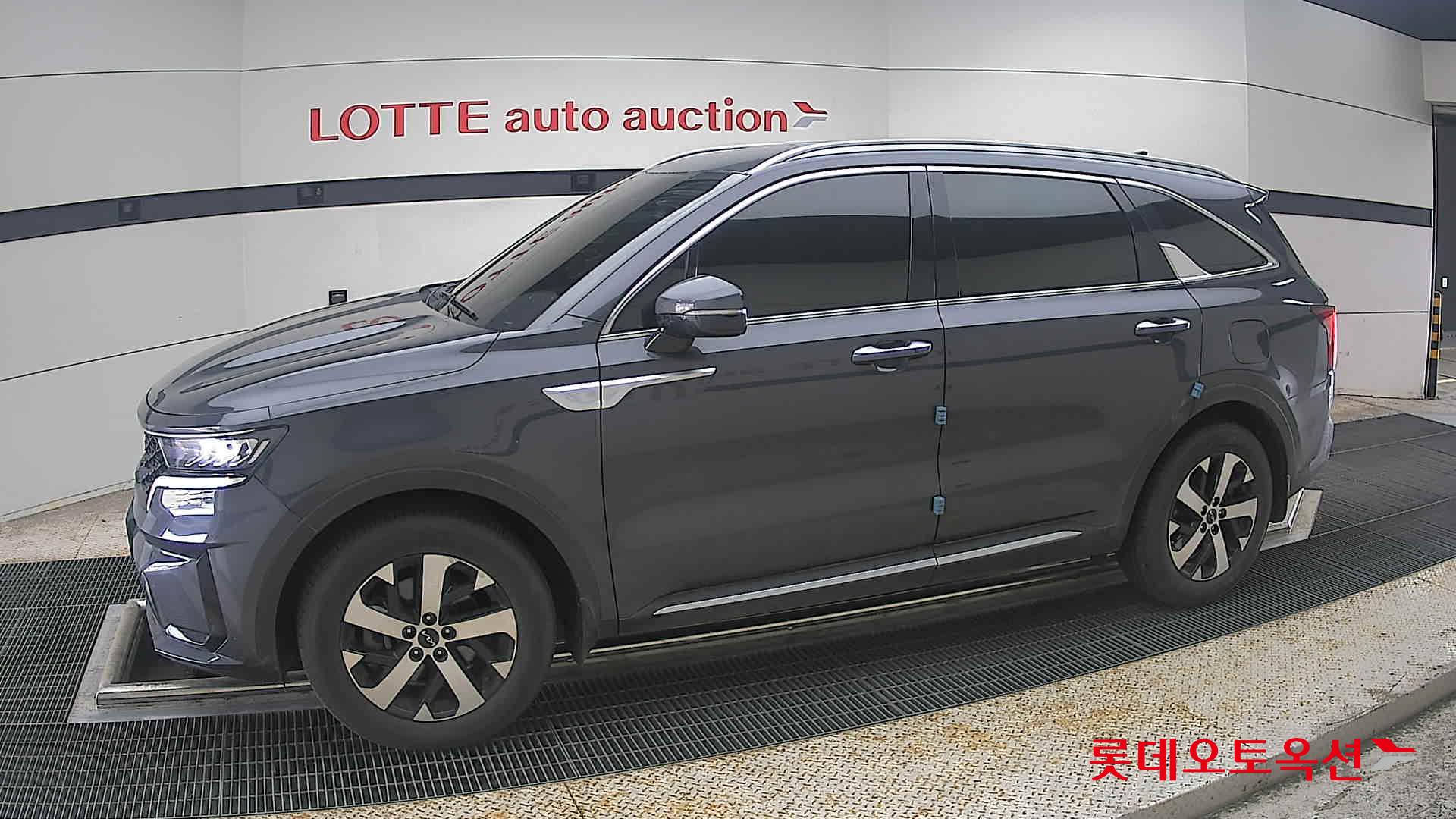 2023 - kia sorento
