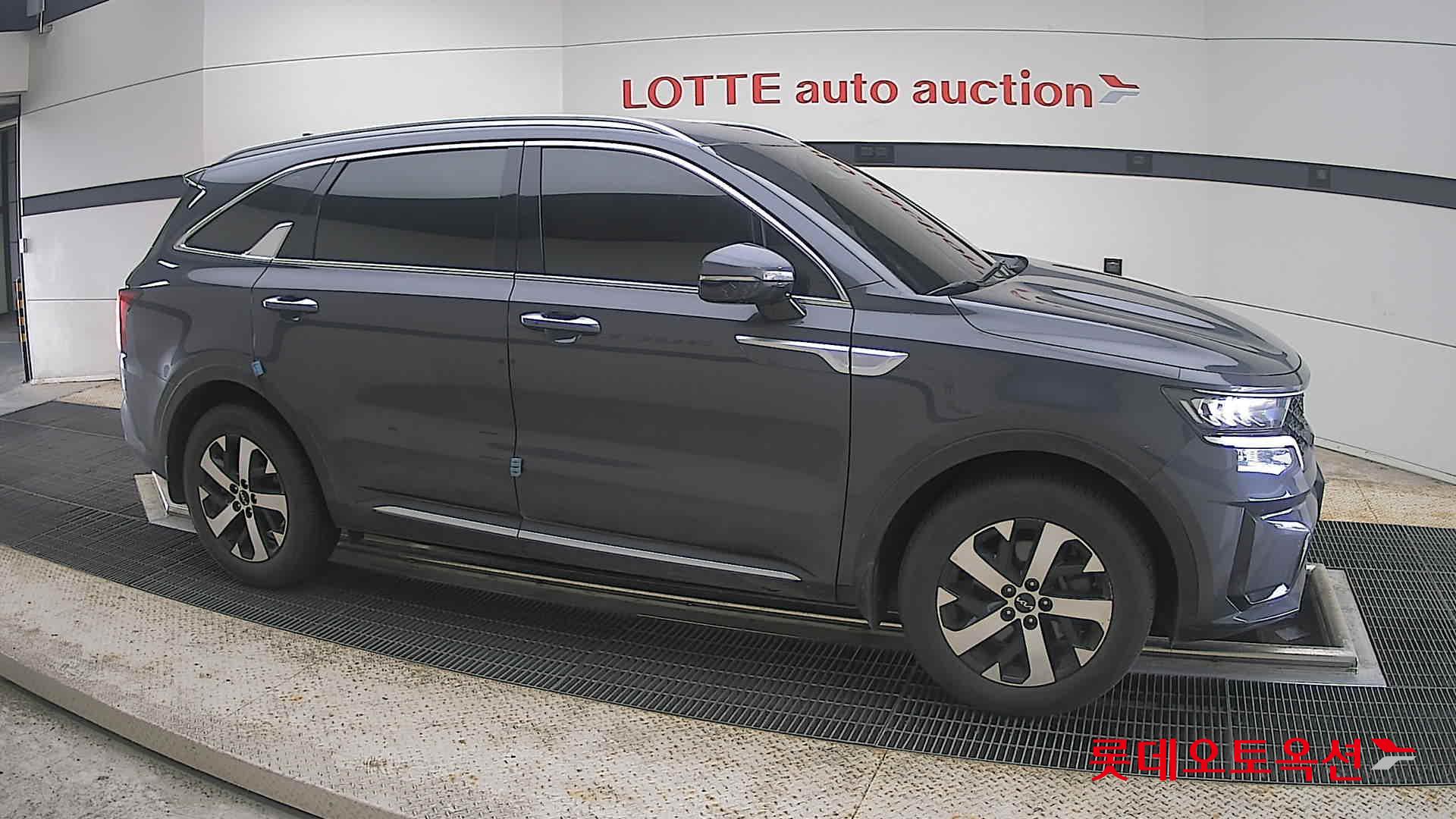 2023 - kia sorento