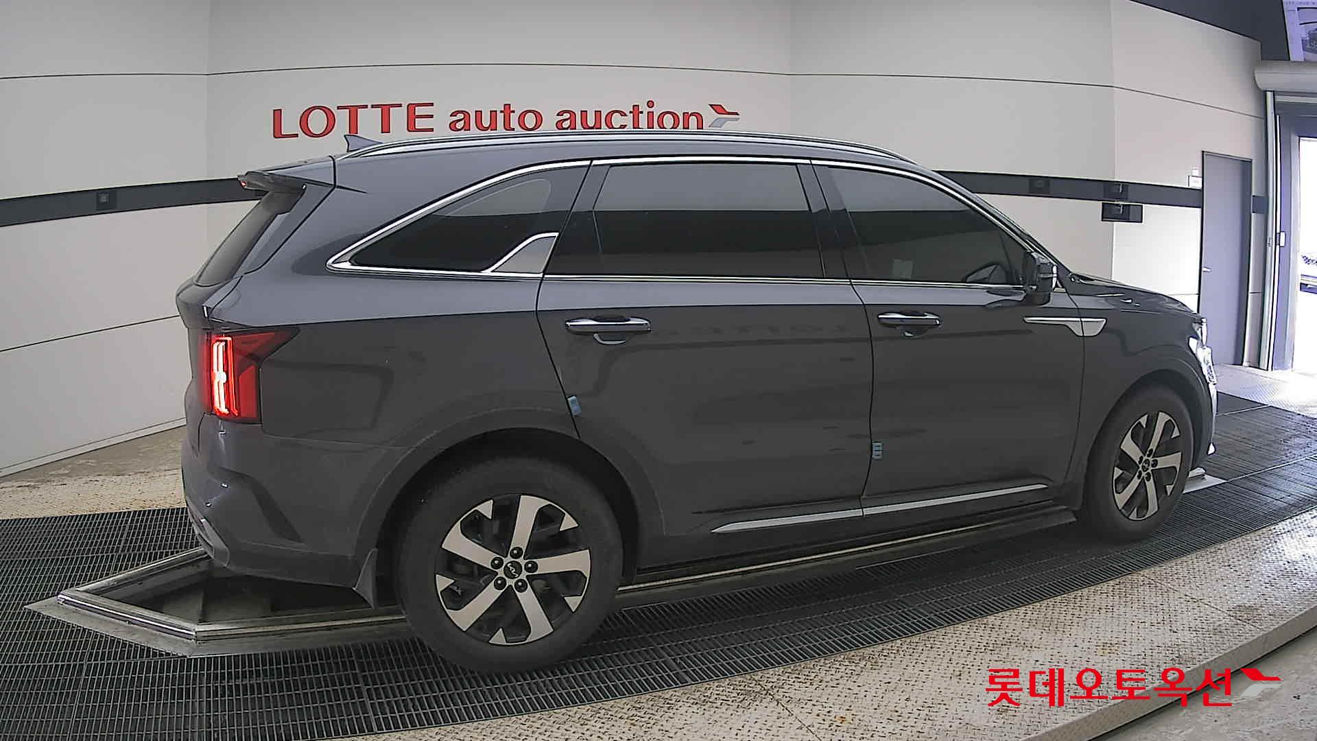 2023 - kia sorento