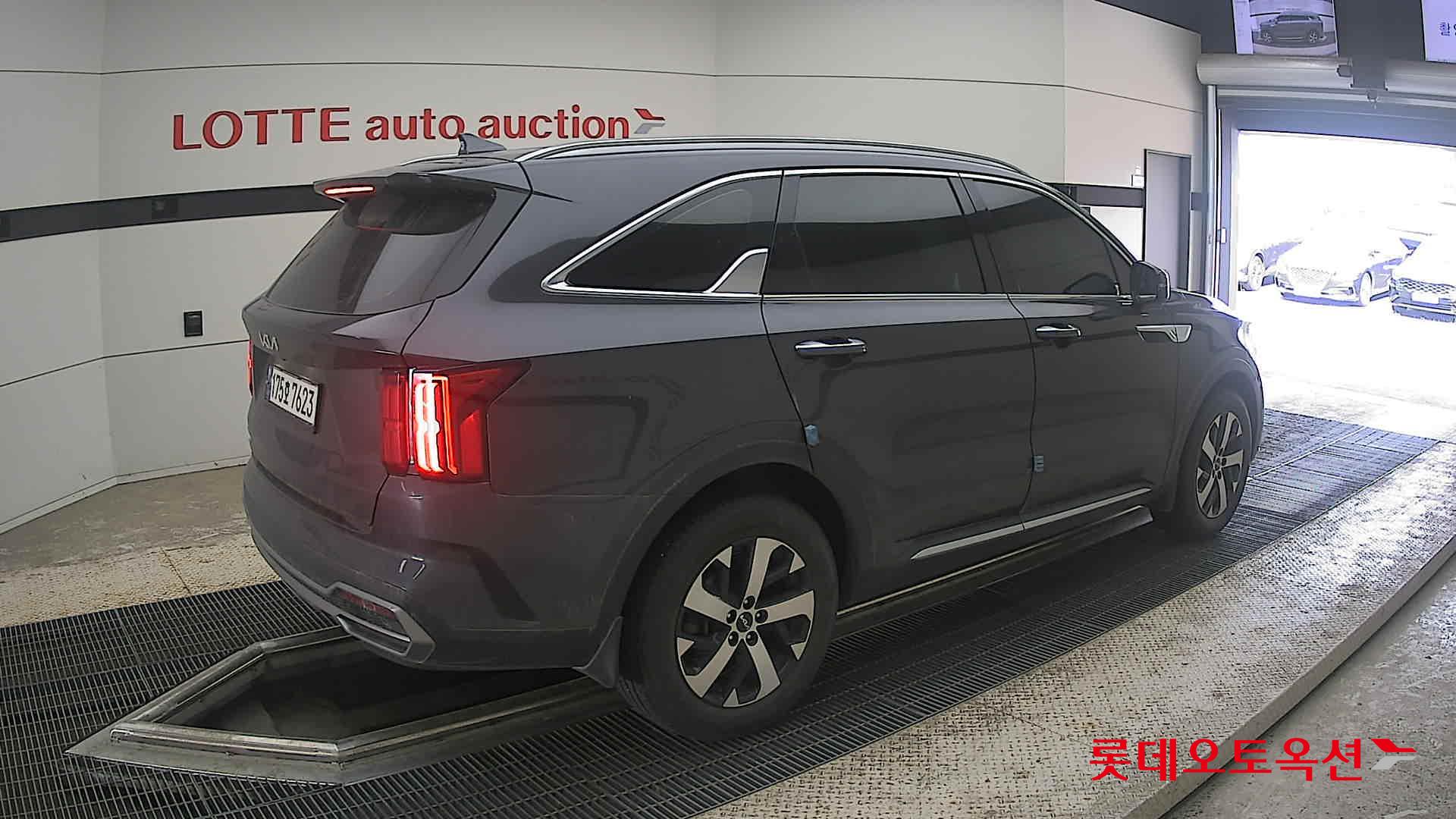 2023 - kia sorento
