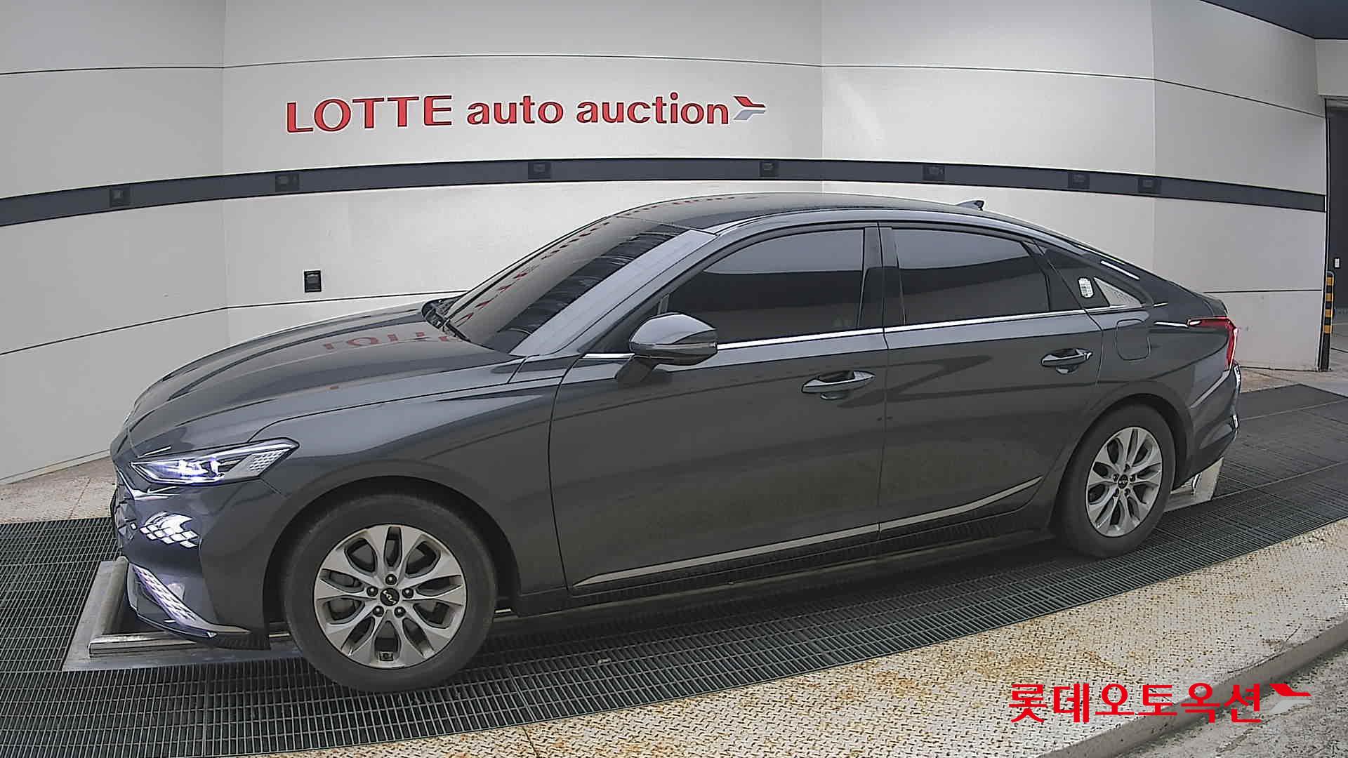 2023 - kia k8