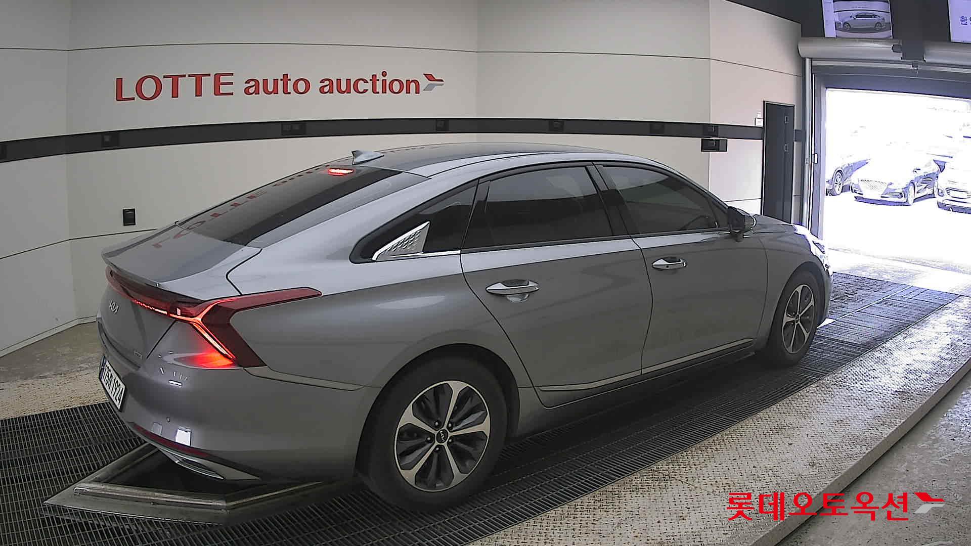 2024 - kia k8