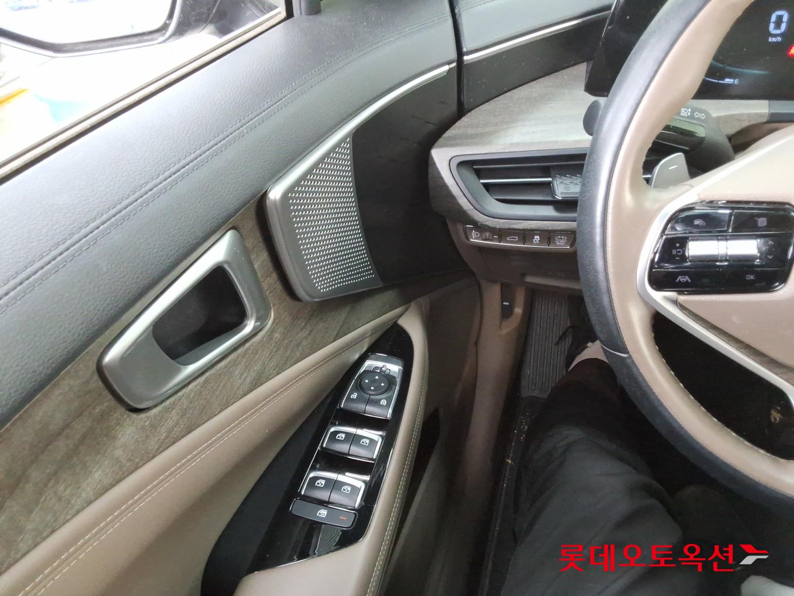 2024 - kia k8