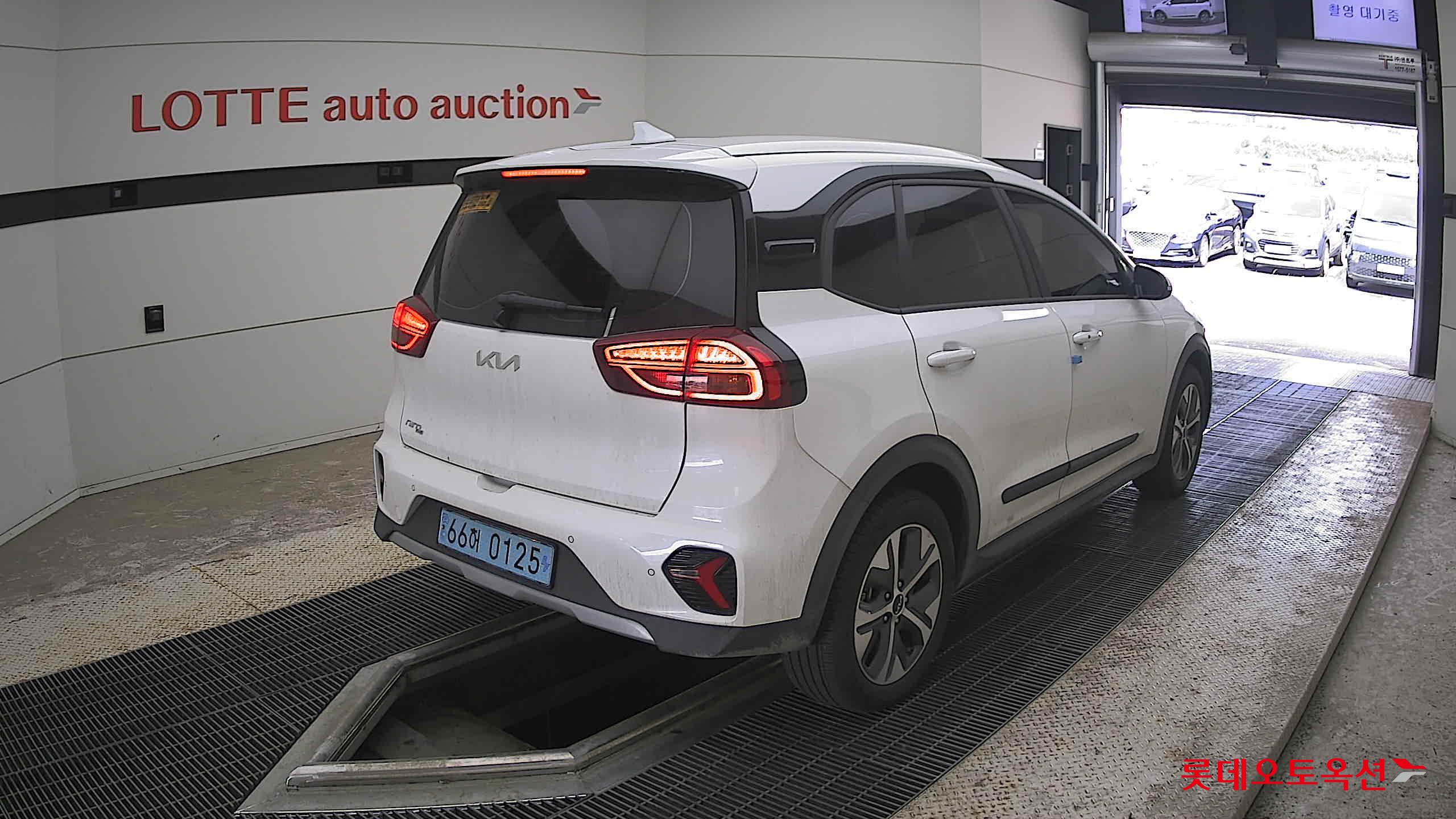 2024 - kia niro