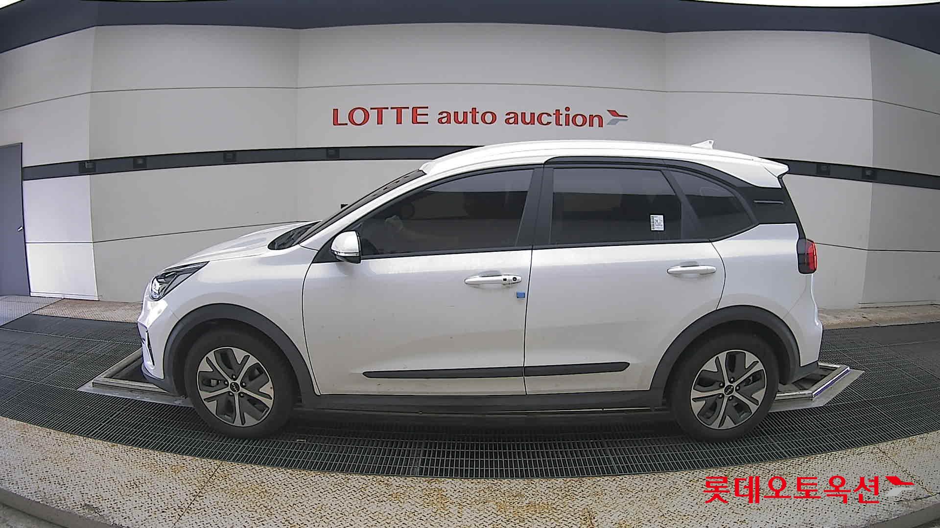 2024 - kia niro