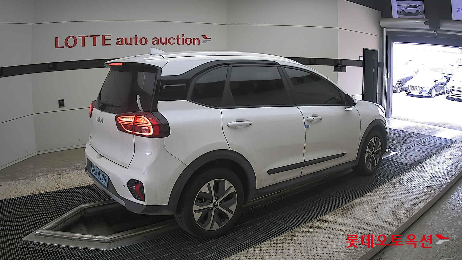 2024 - kia niro
