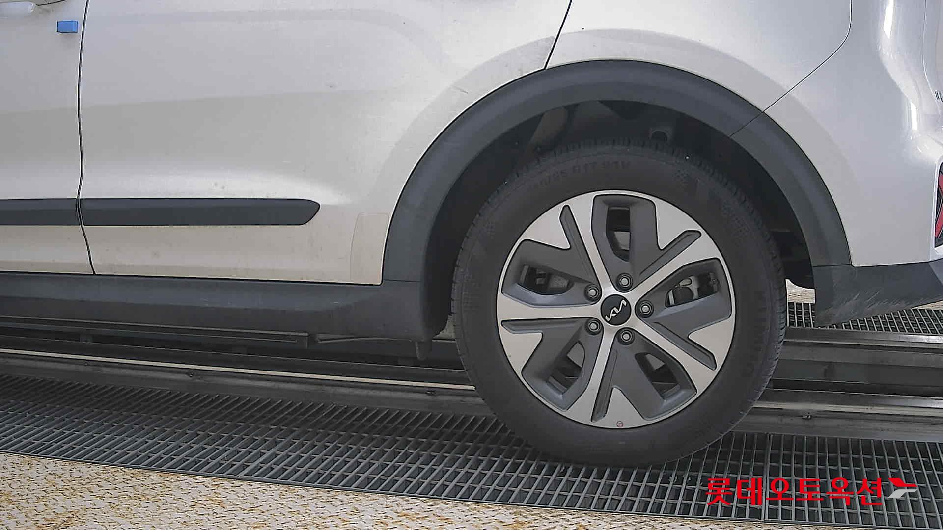 2024 - kia niro