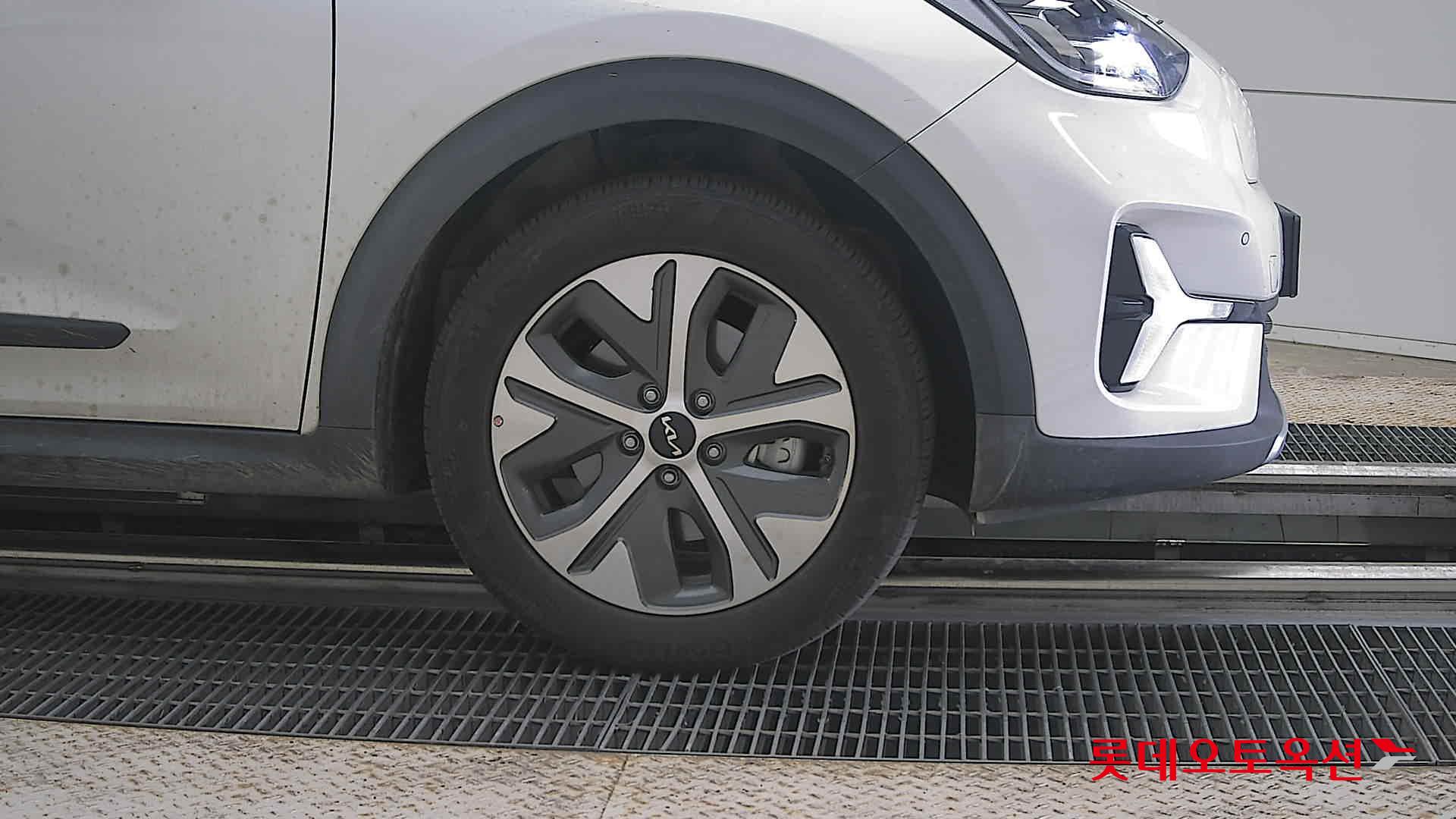 2024 - kia niro