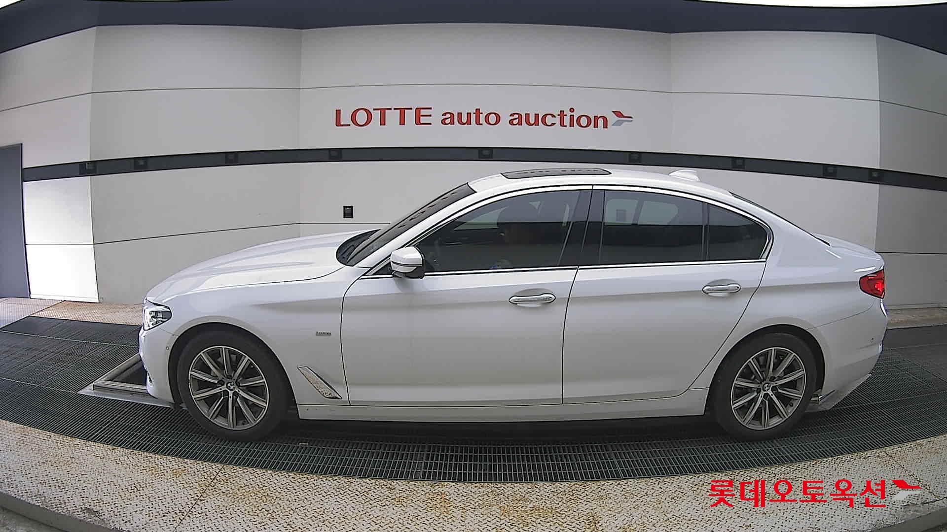 2018 - bmw 520i