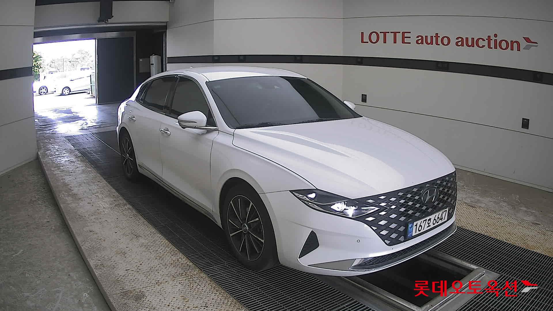 2022 - hyundai grandeur