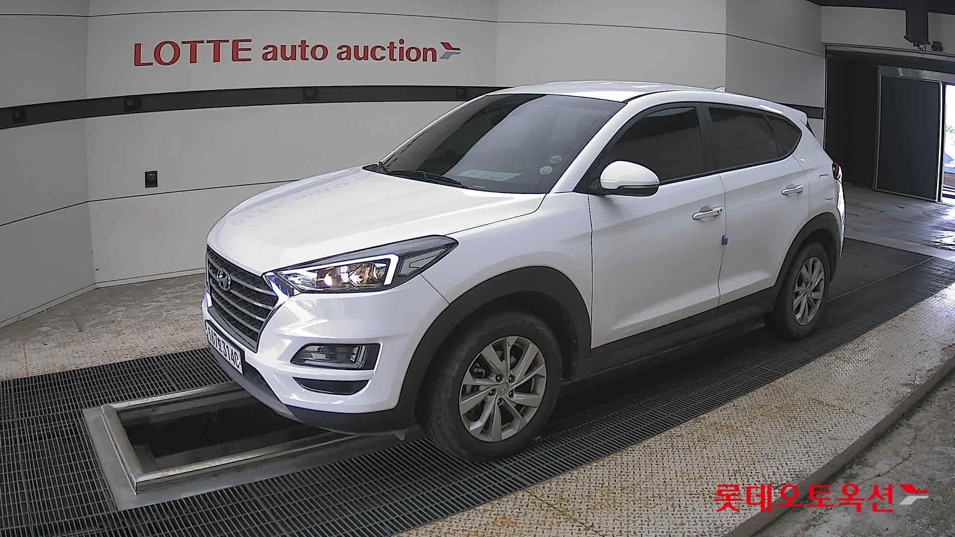 2020 - hyundai tucson