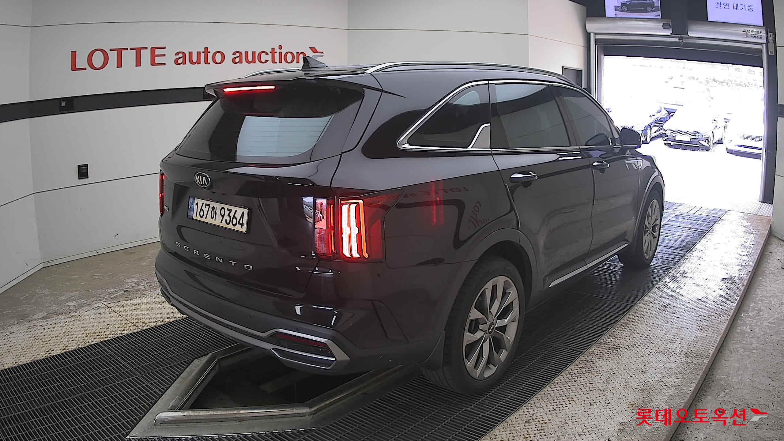 2021 - kia sorento