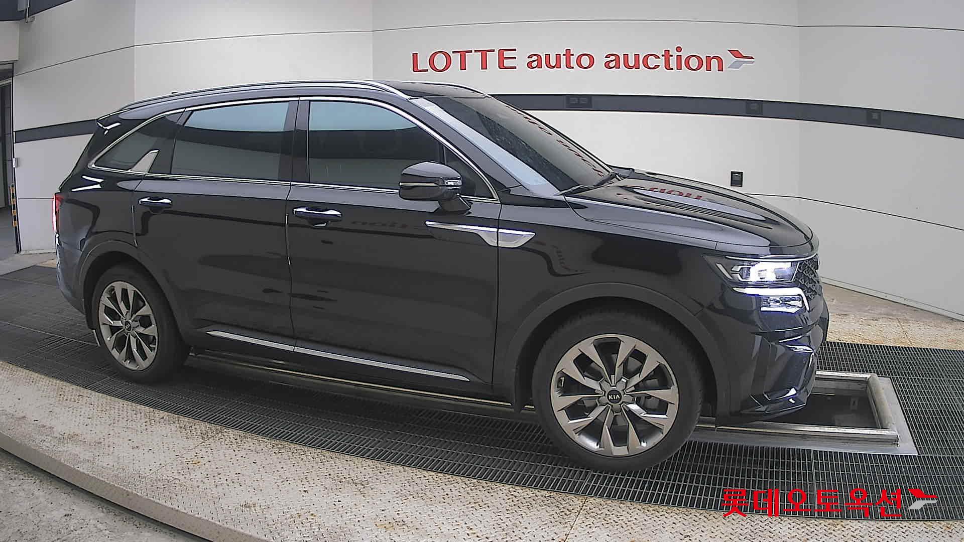 2021 - kia sorento