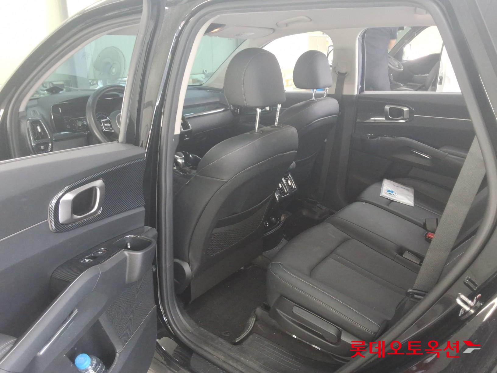 2021 - kia sorento