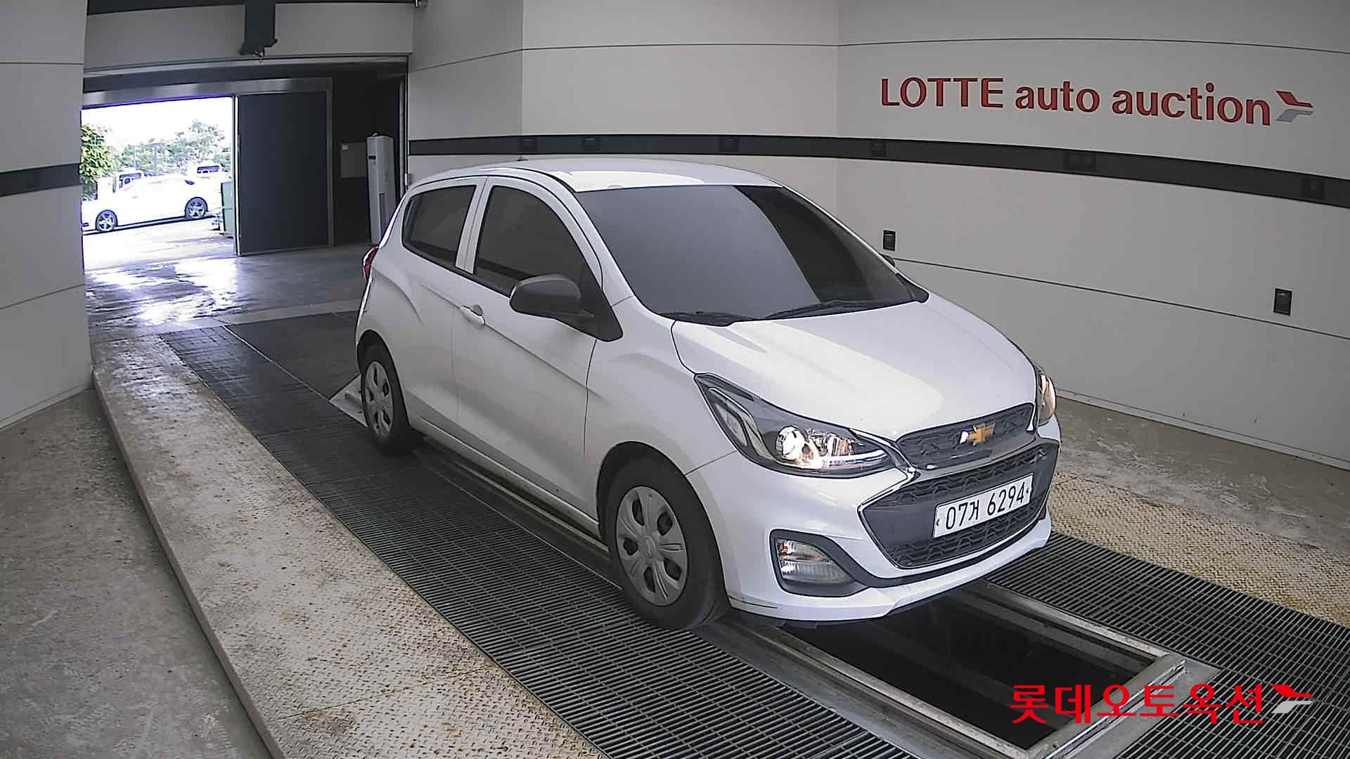 2019 - chevrolet spark