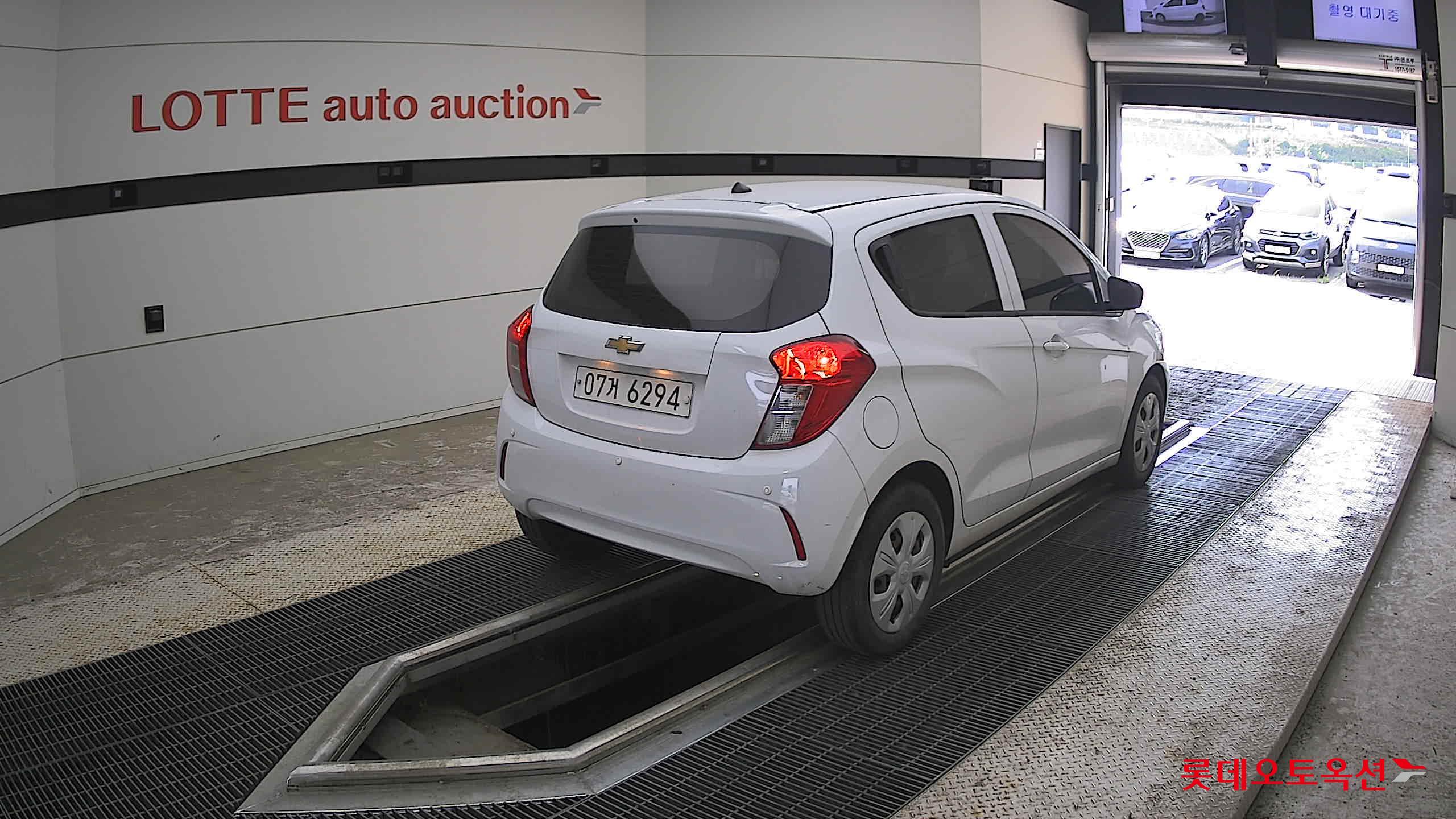 2019 - chevrolet spark