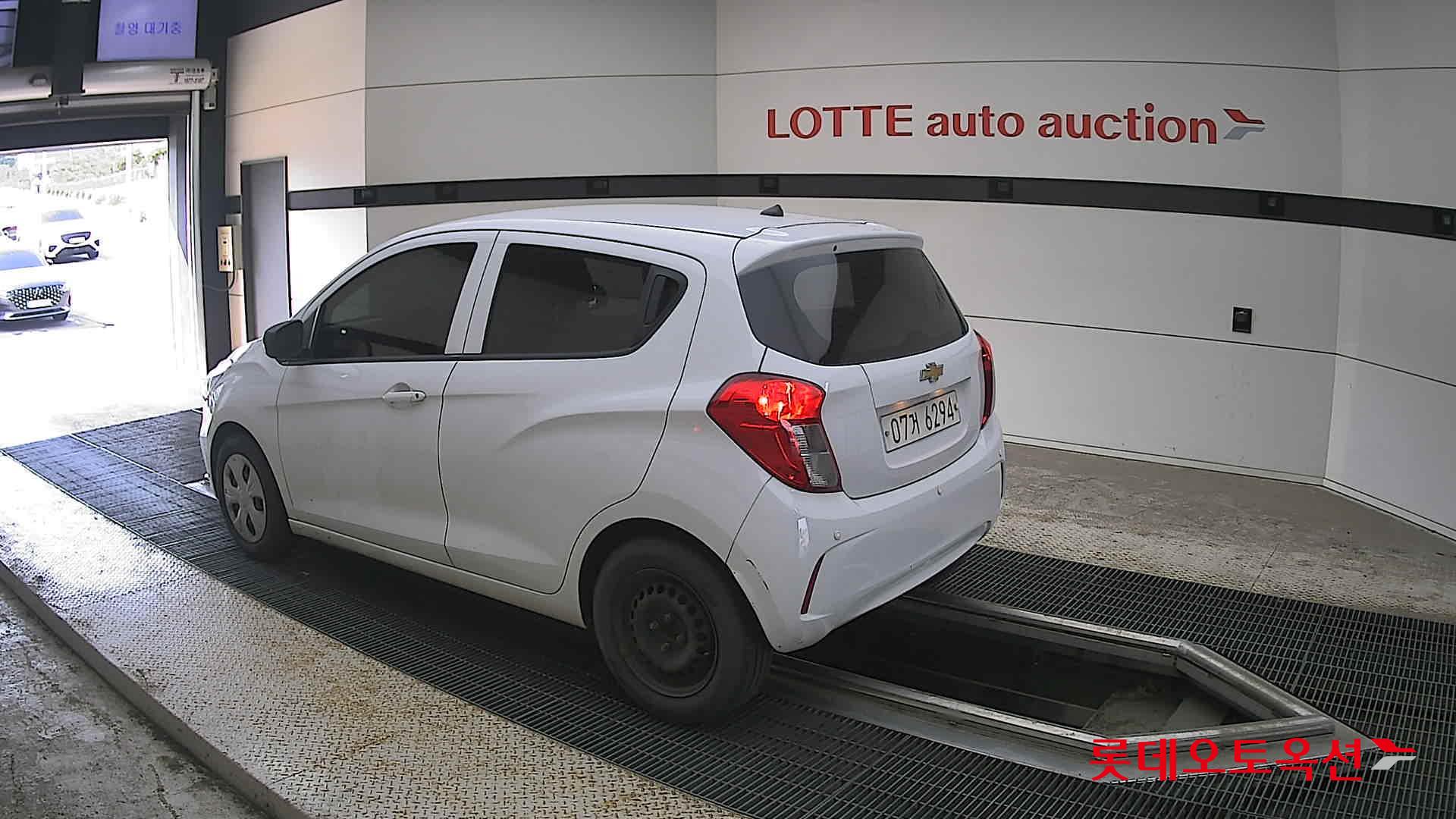 2019 - chevrolet spark