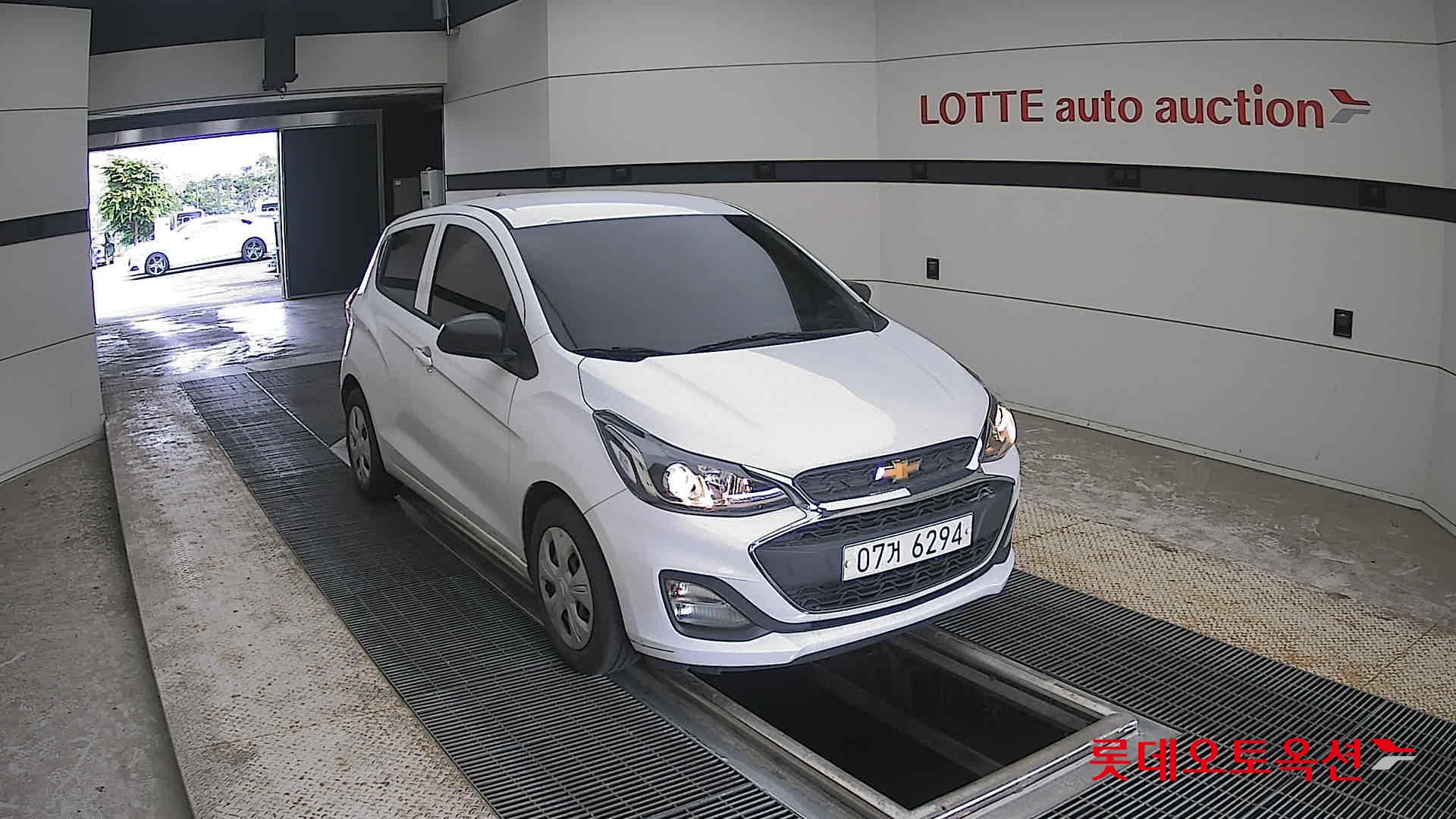 2019 - chevrolet spark