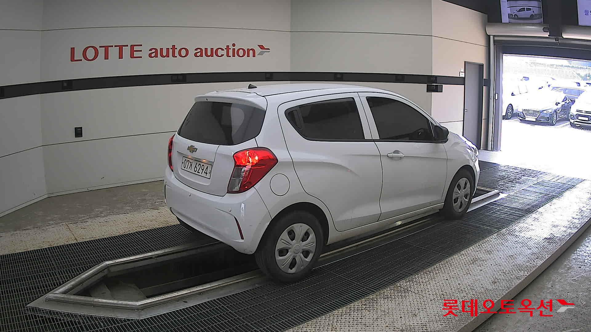 2019 - chevrolet spark