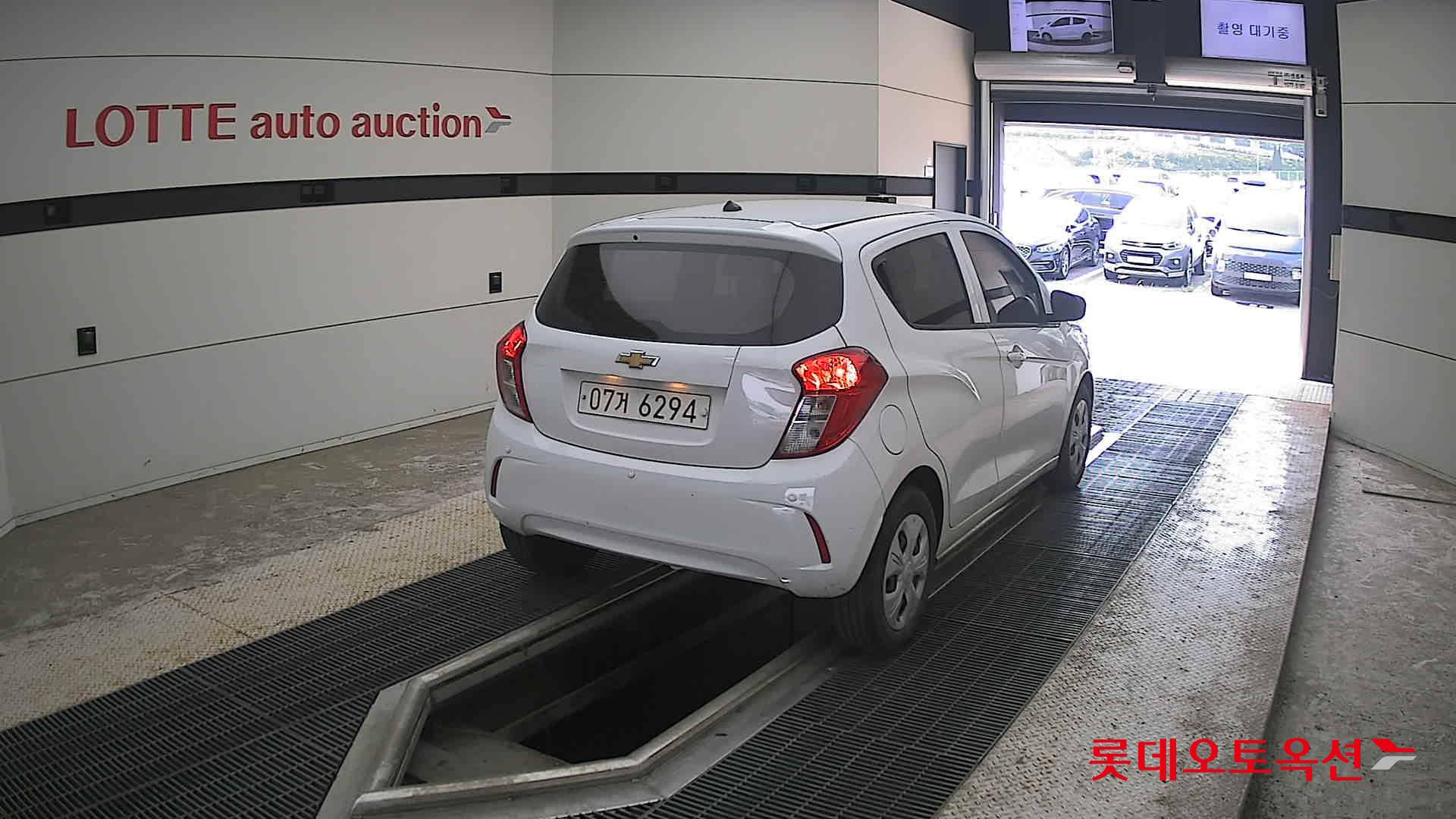 2019 - chevrolet spark