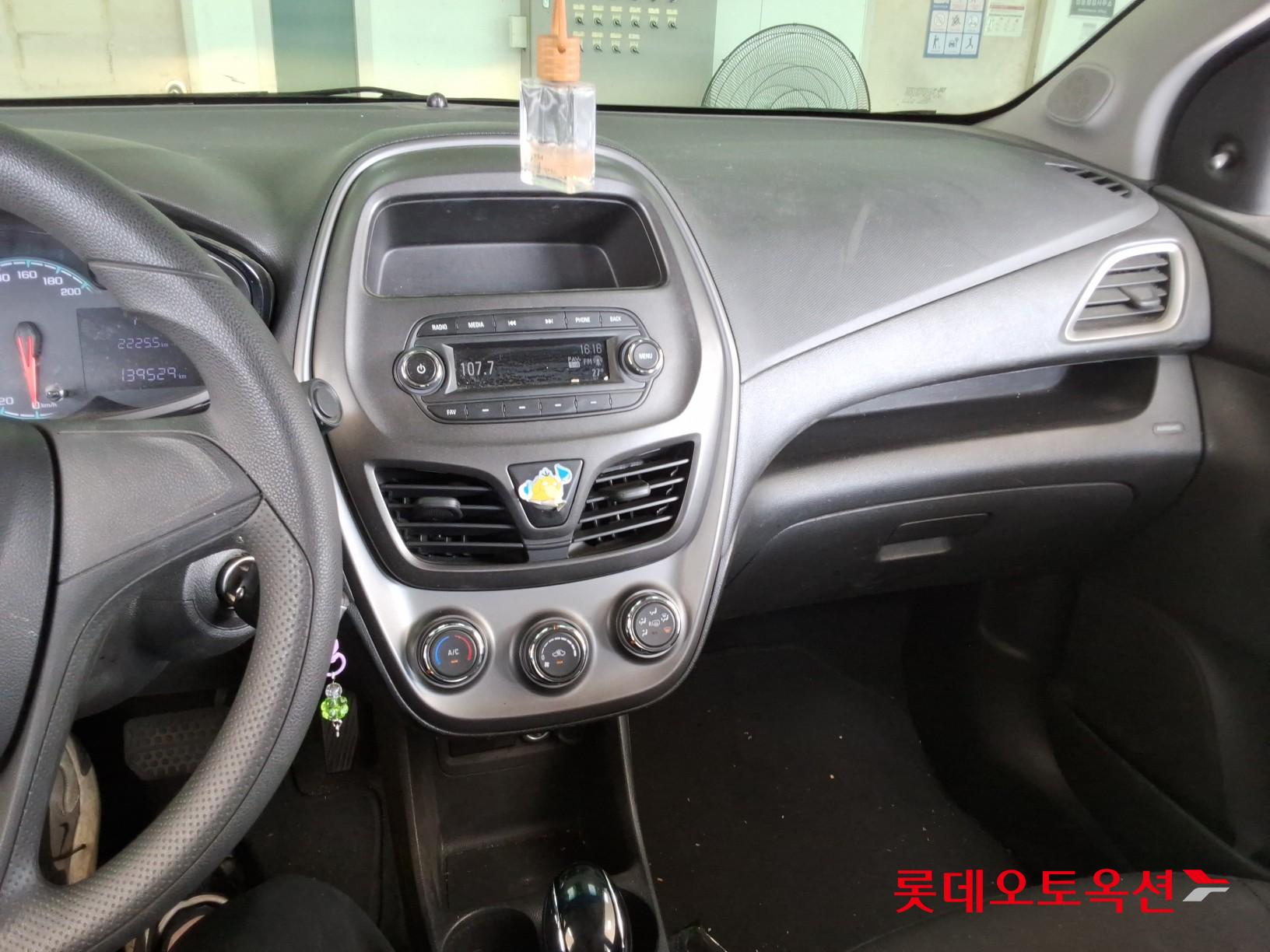 2019 - chevrolet spark