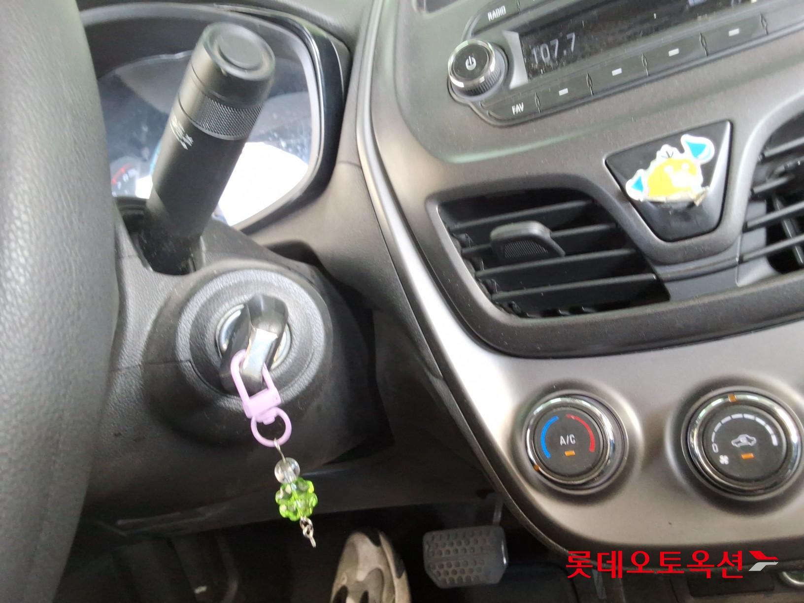 2019 - chevrolet spark