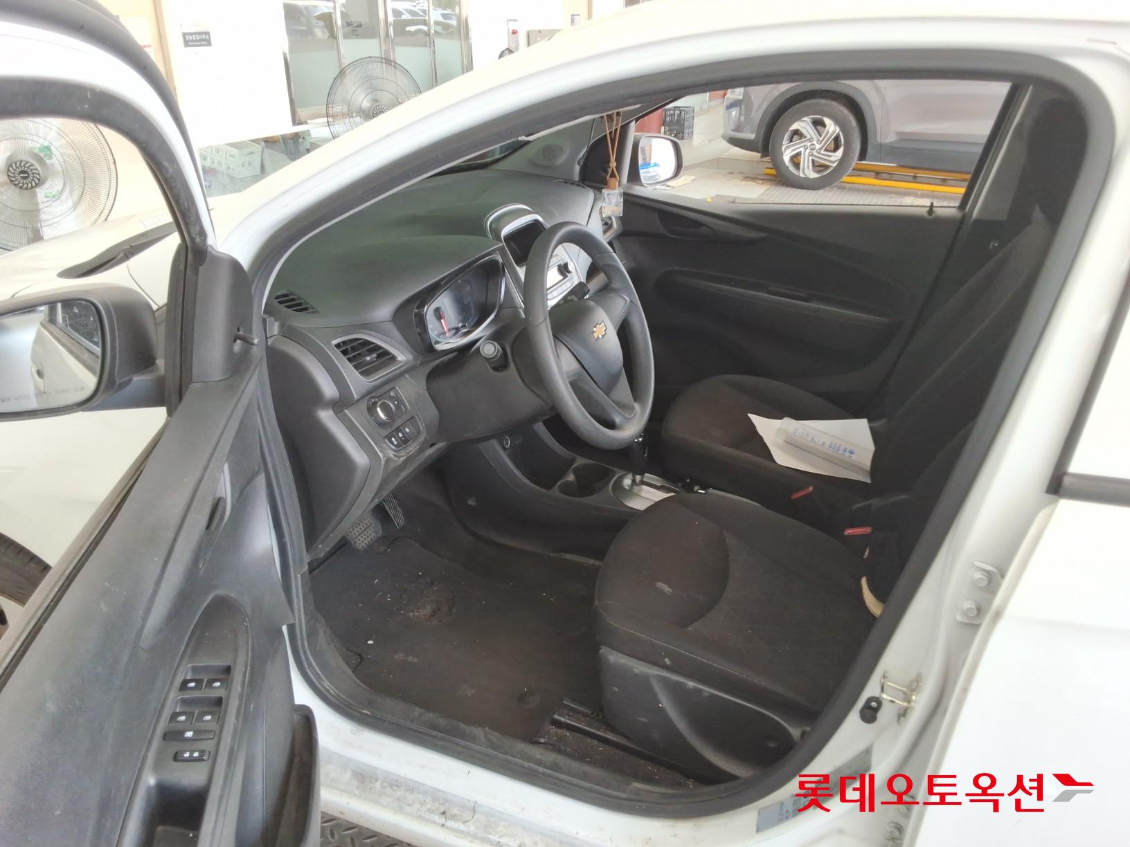 2019 - chevrolet spark