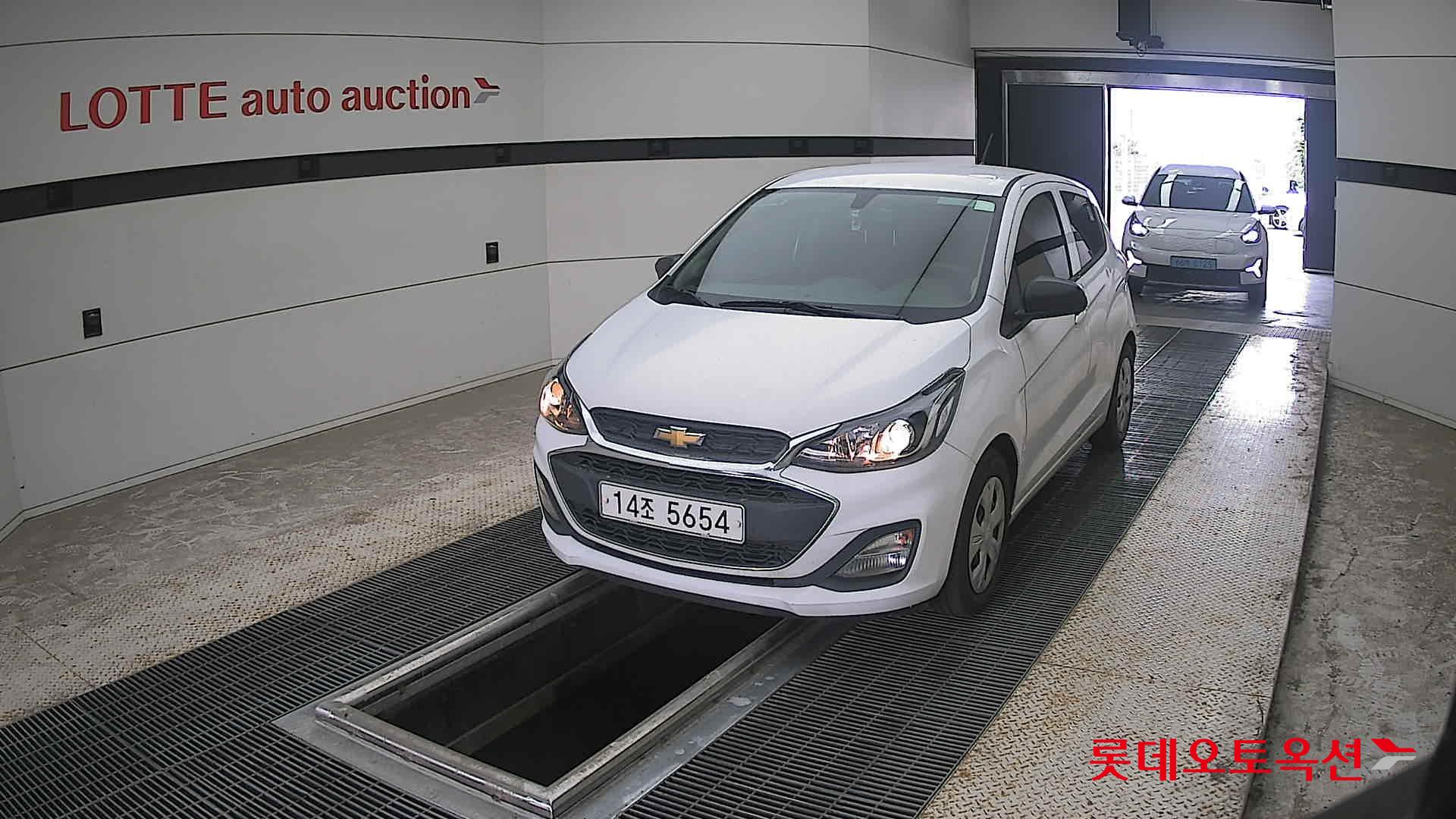 2019 - chevrolet spark
