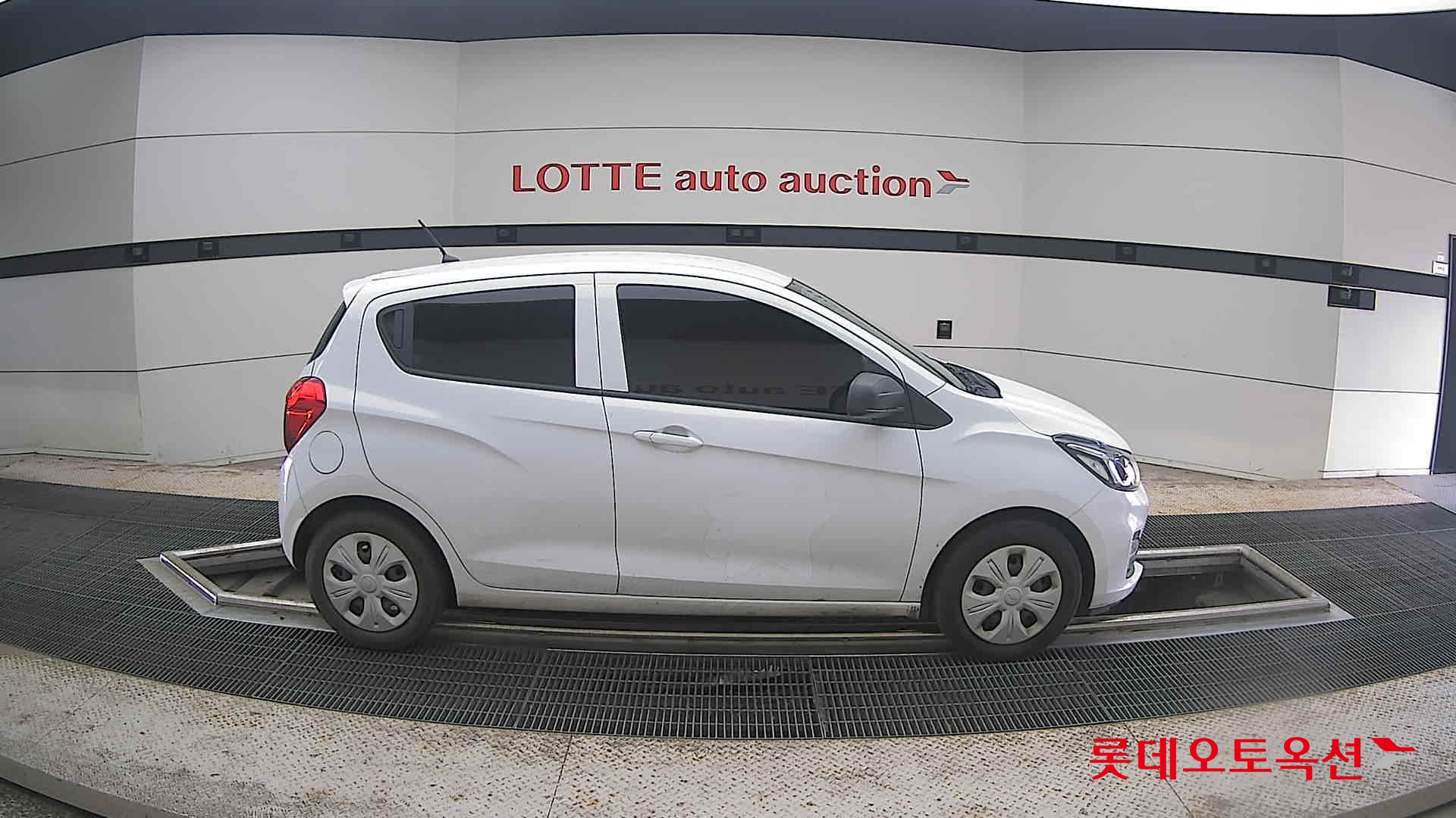 2019 - chevrolet spark