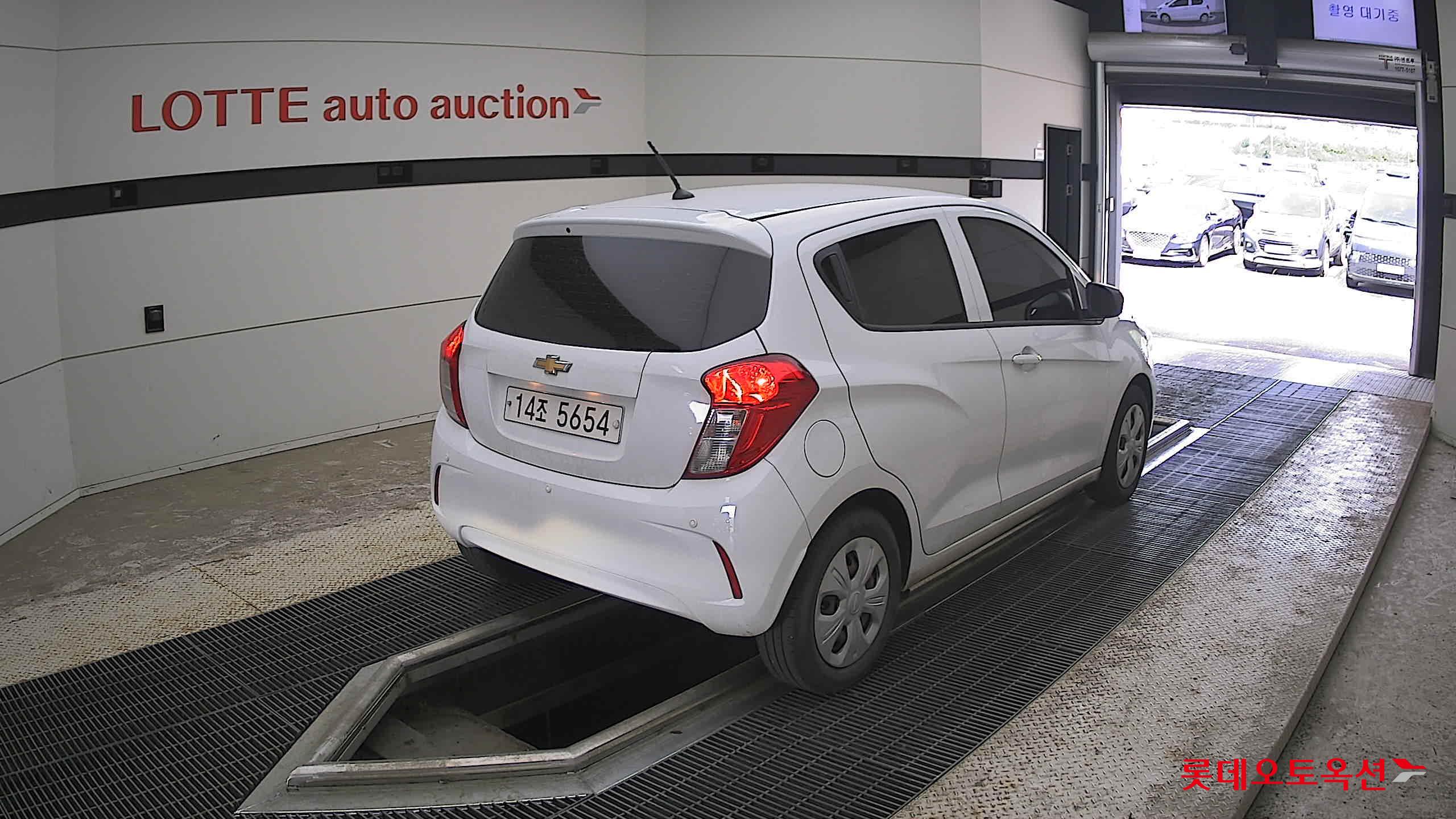 2019 - chevrolet spark
