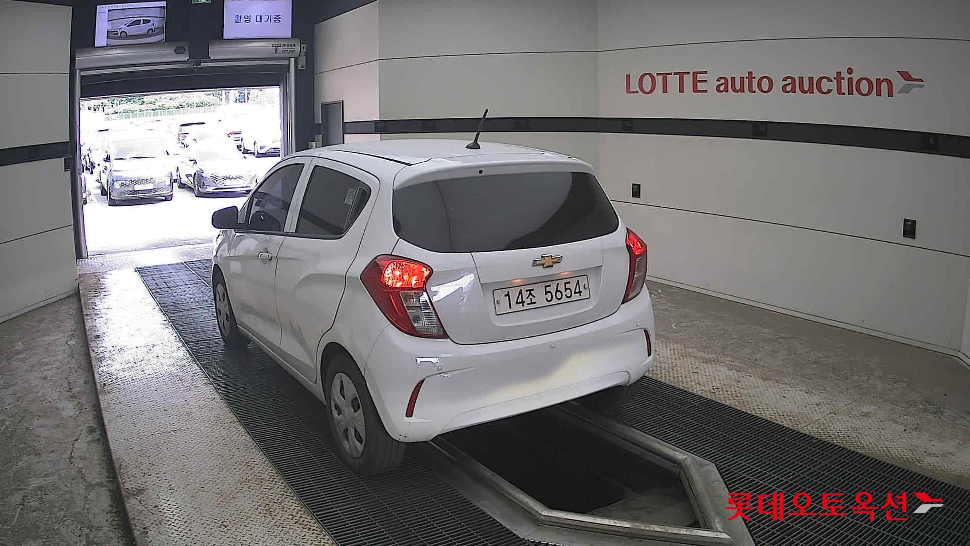 2019 - chevrolet spark
