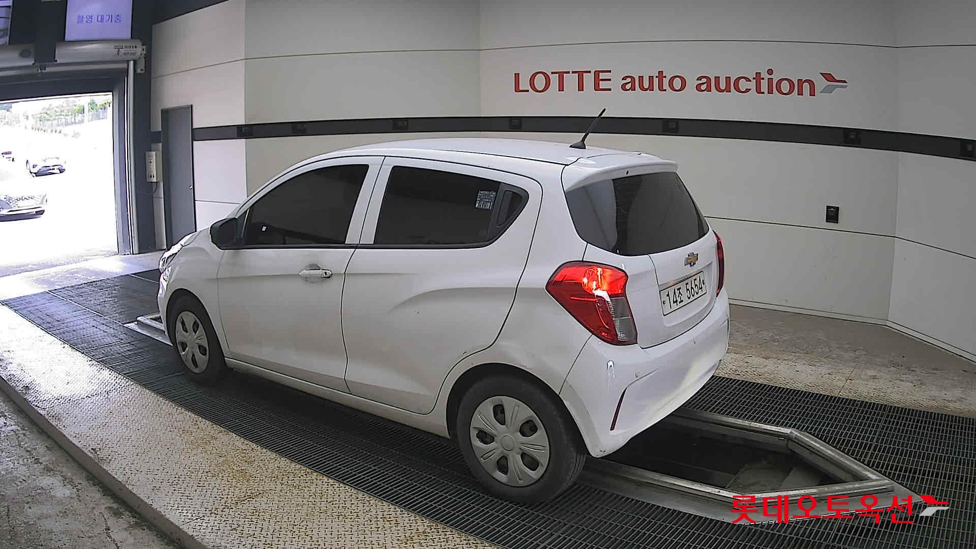 2019 - chevrolet spark