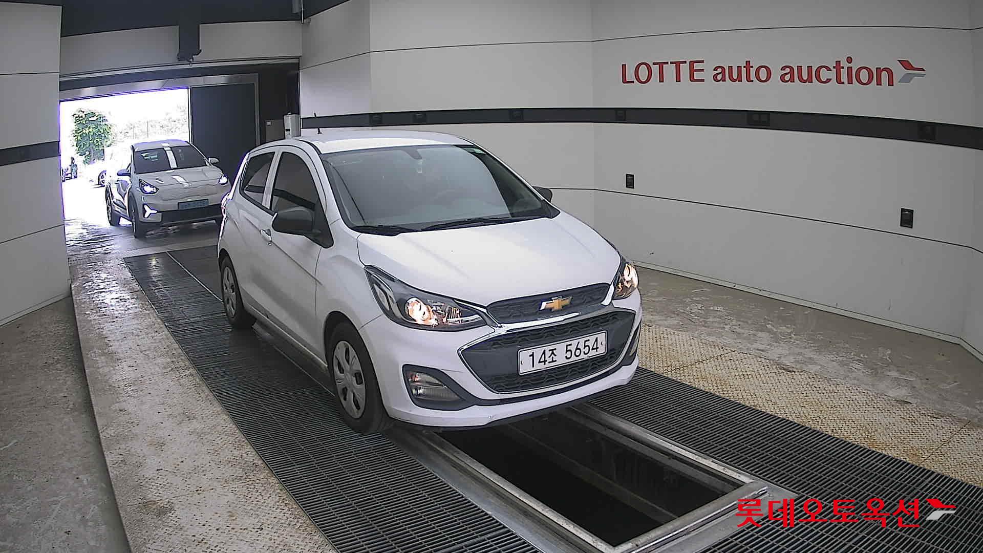 2019 - chevrolet spark