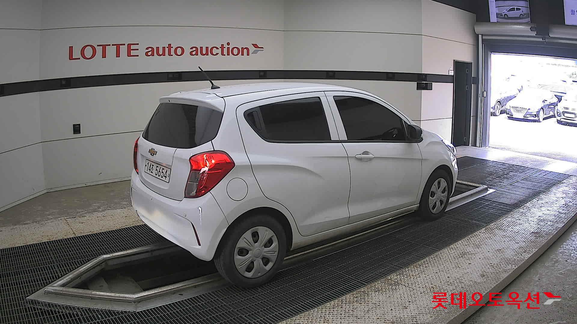 2019 - chevrolet spark