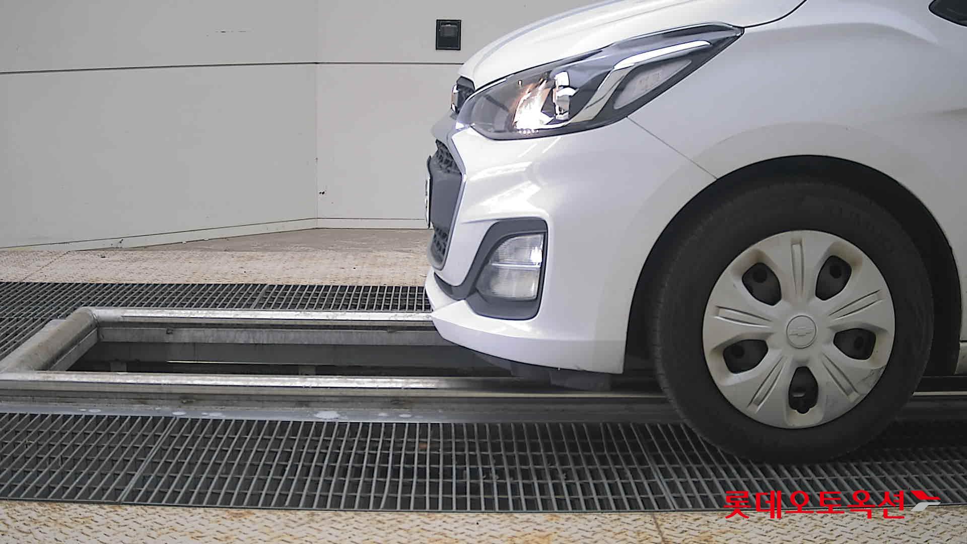 2019 - chevrolet spark