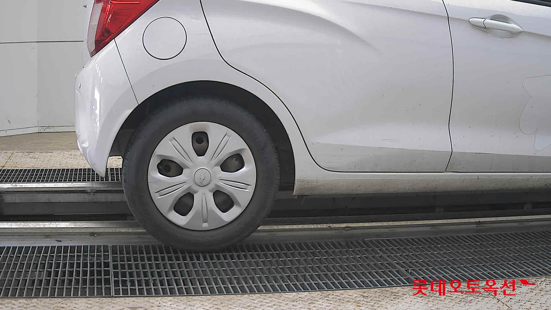 2019 - chevrolet spark