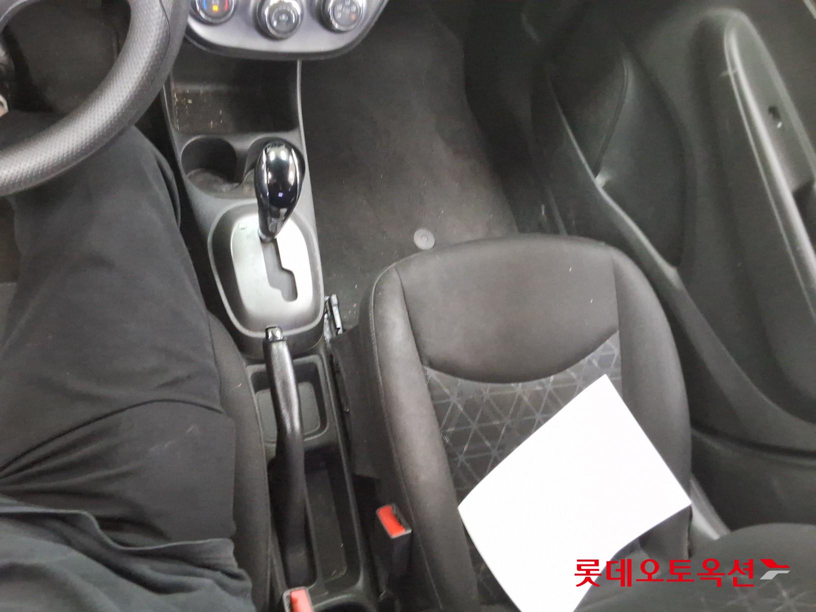 2019 - chevrolet spark