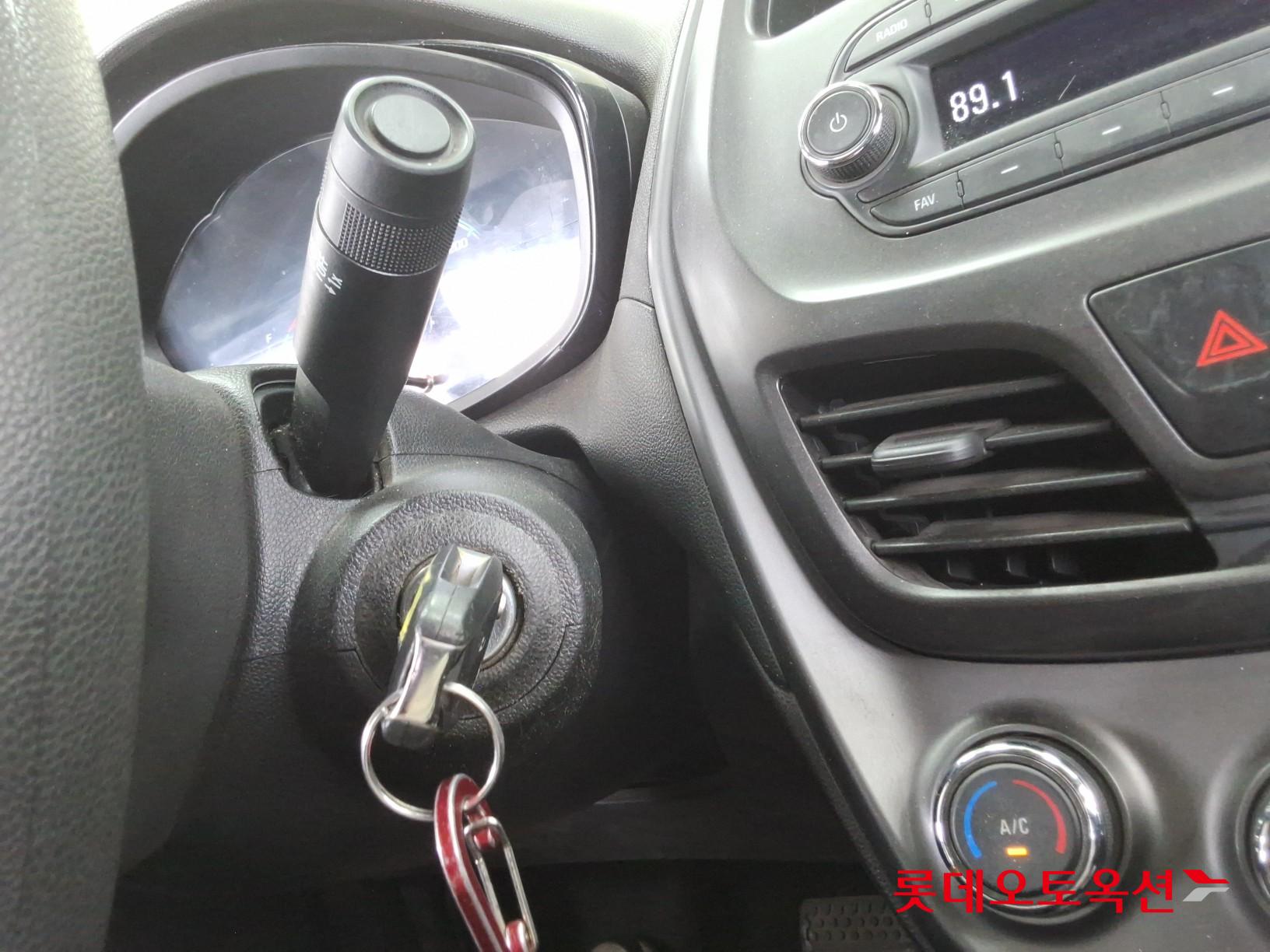 2019 - chevrolet spark