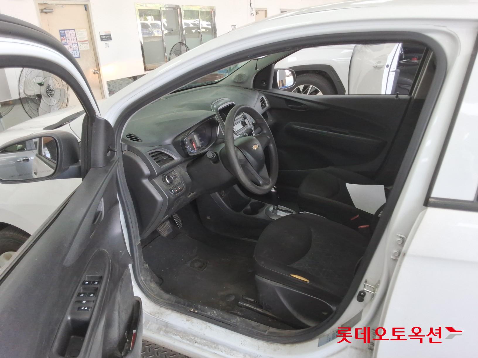 2019 - chevrolet spark