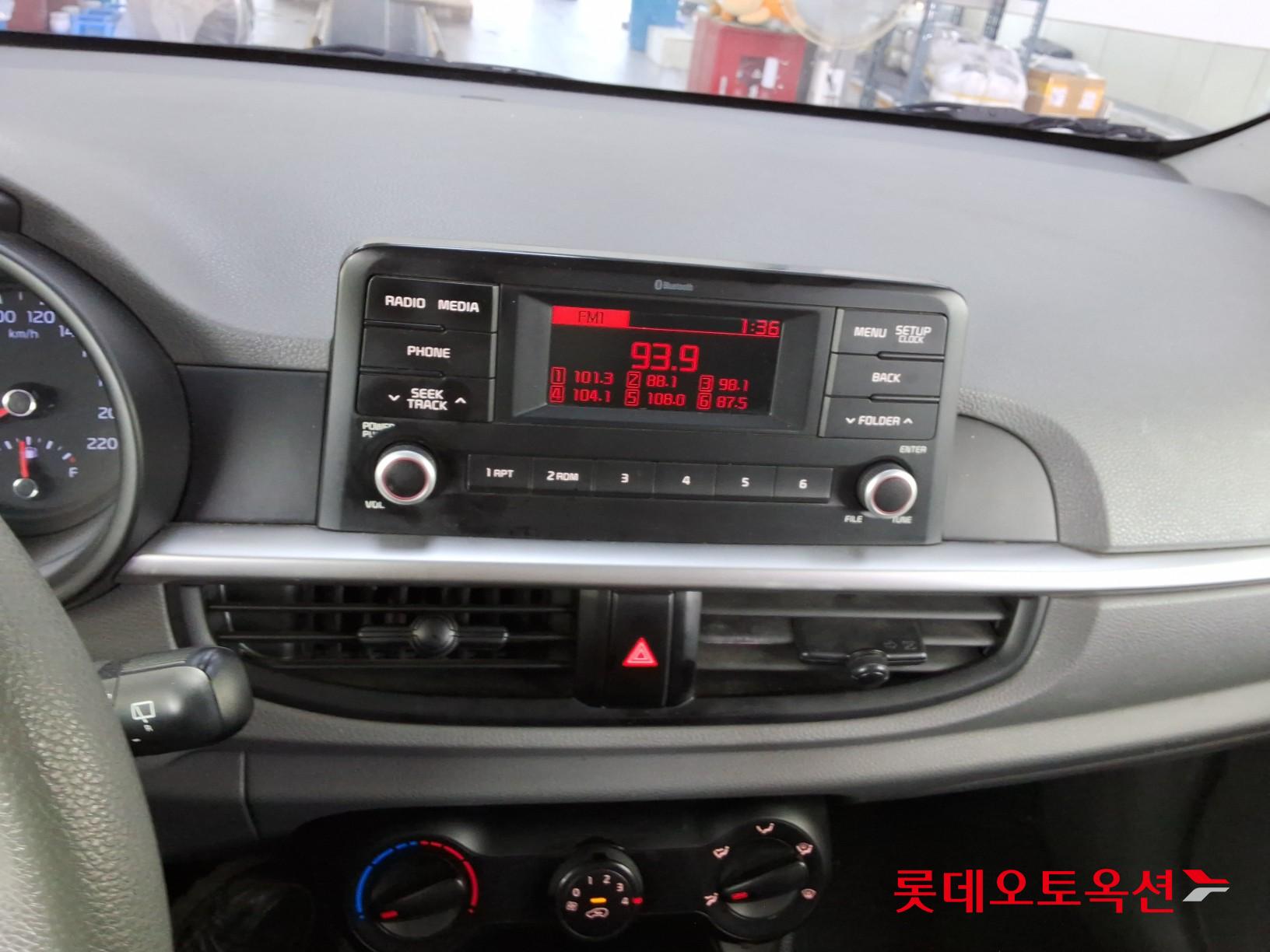 2019 - kia morning