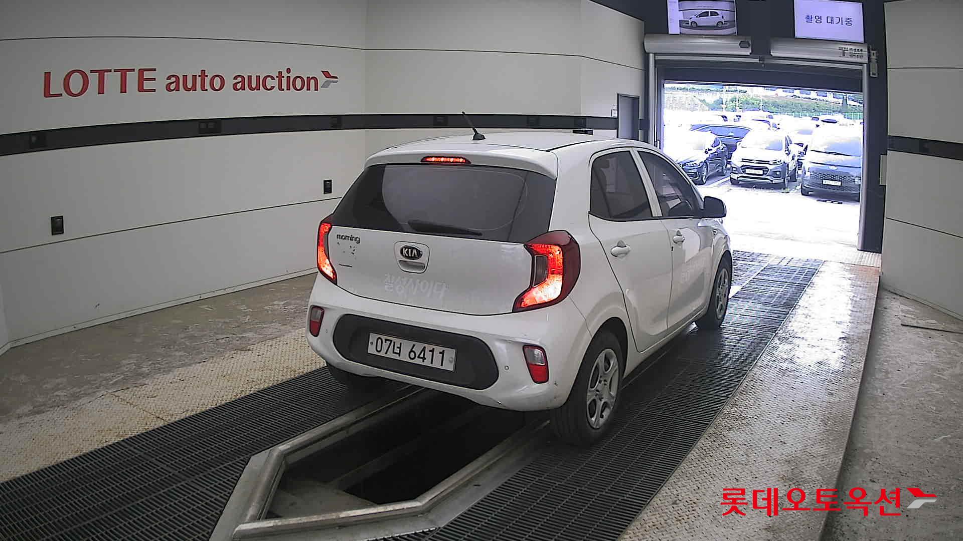 2019 - kia morning
