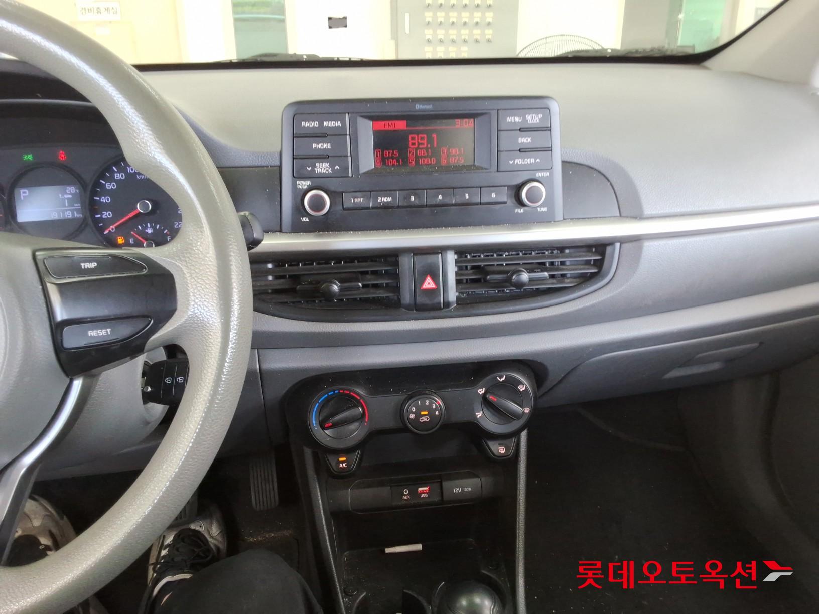 2019 - kia morning